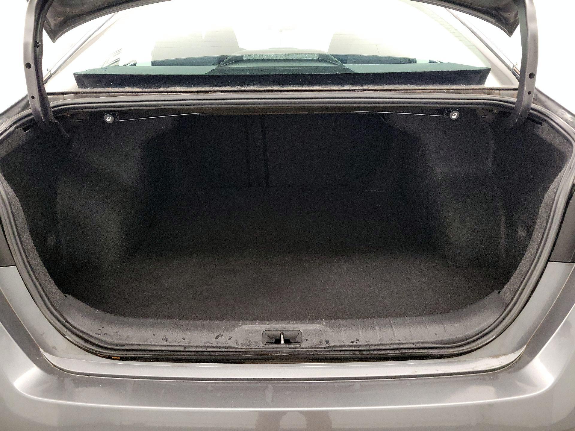 Thumbnail: 2020 Nissan Altima - 20