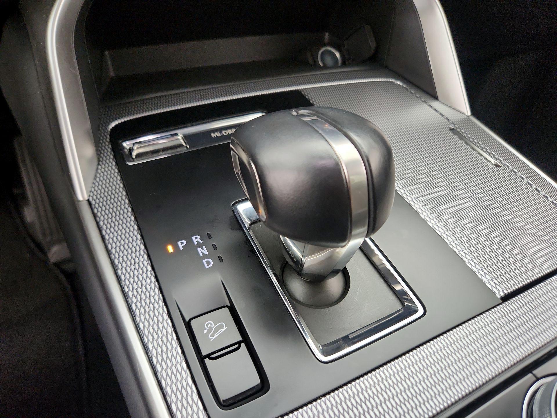 Thumbnail: 2025 Mazda CX-70 - 17