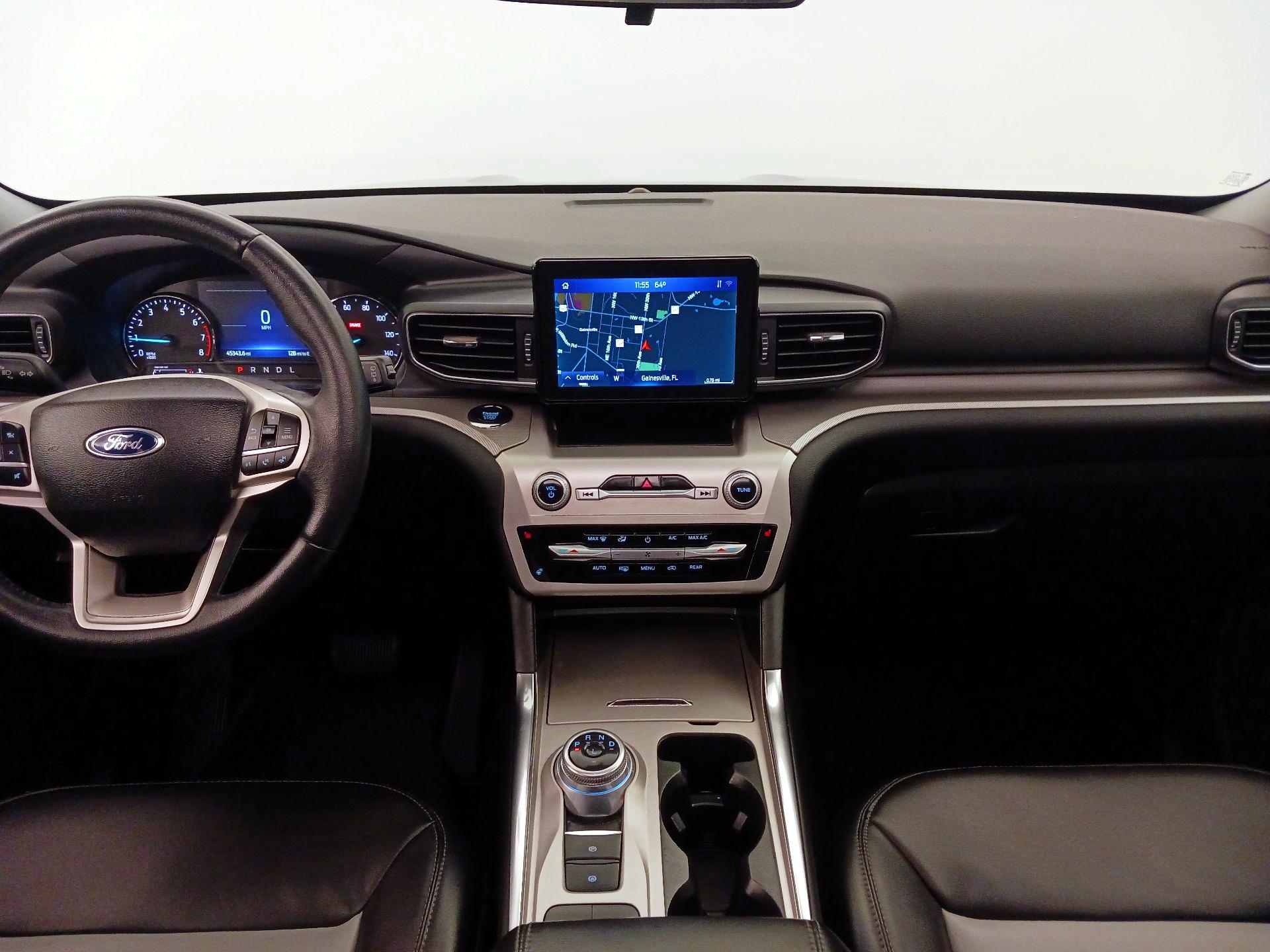 Thumbnail: 2022 Ford Explorer - 9