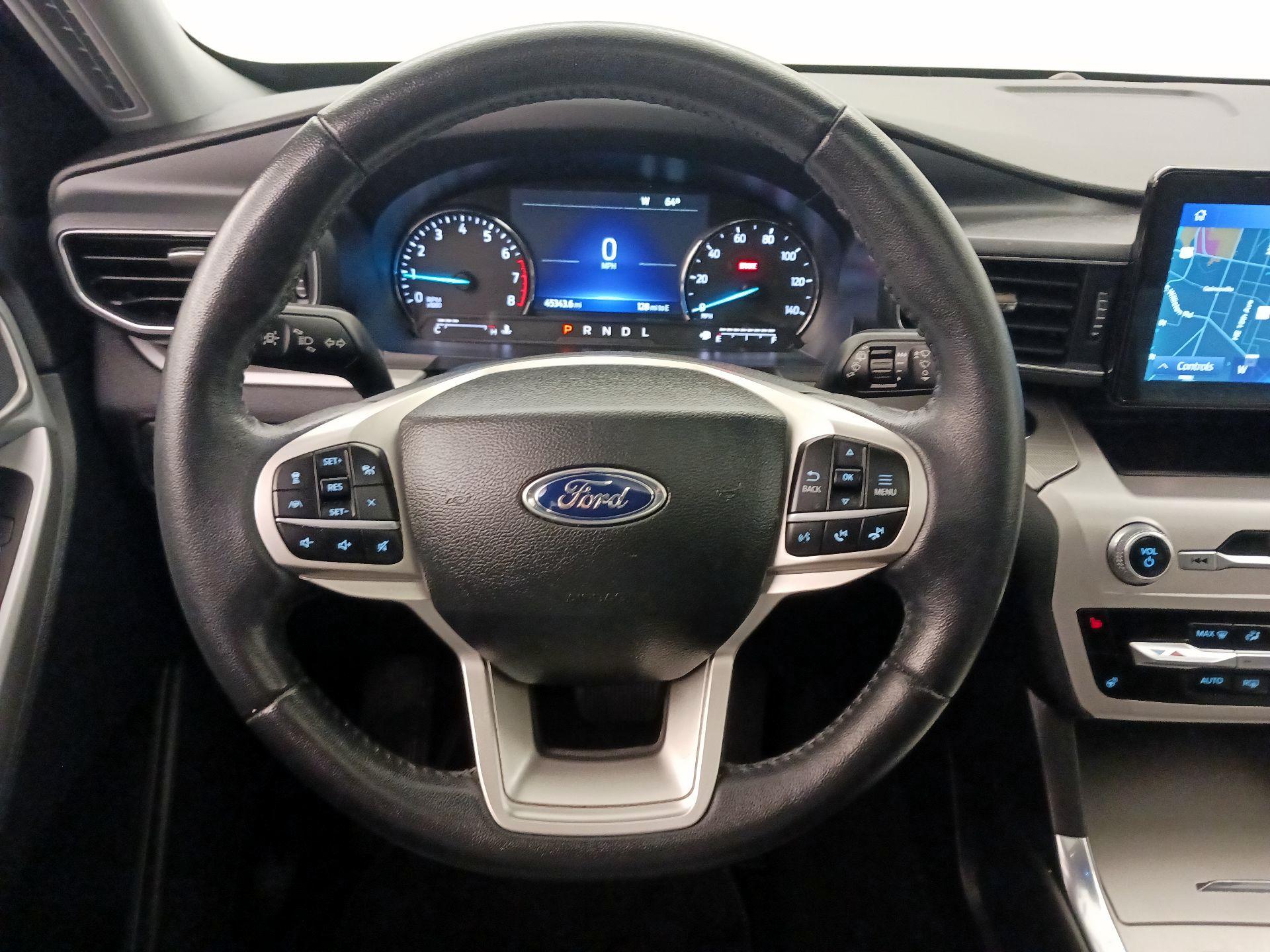 Thumbnail: 2022 Ford Explorer - 10