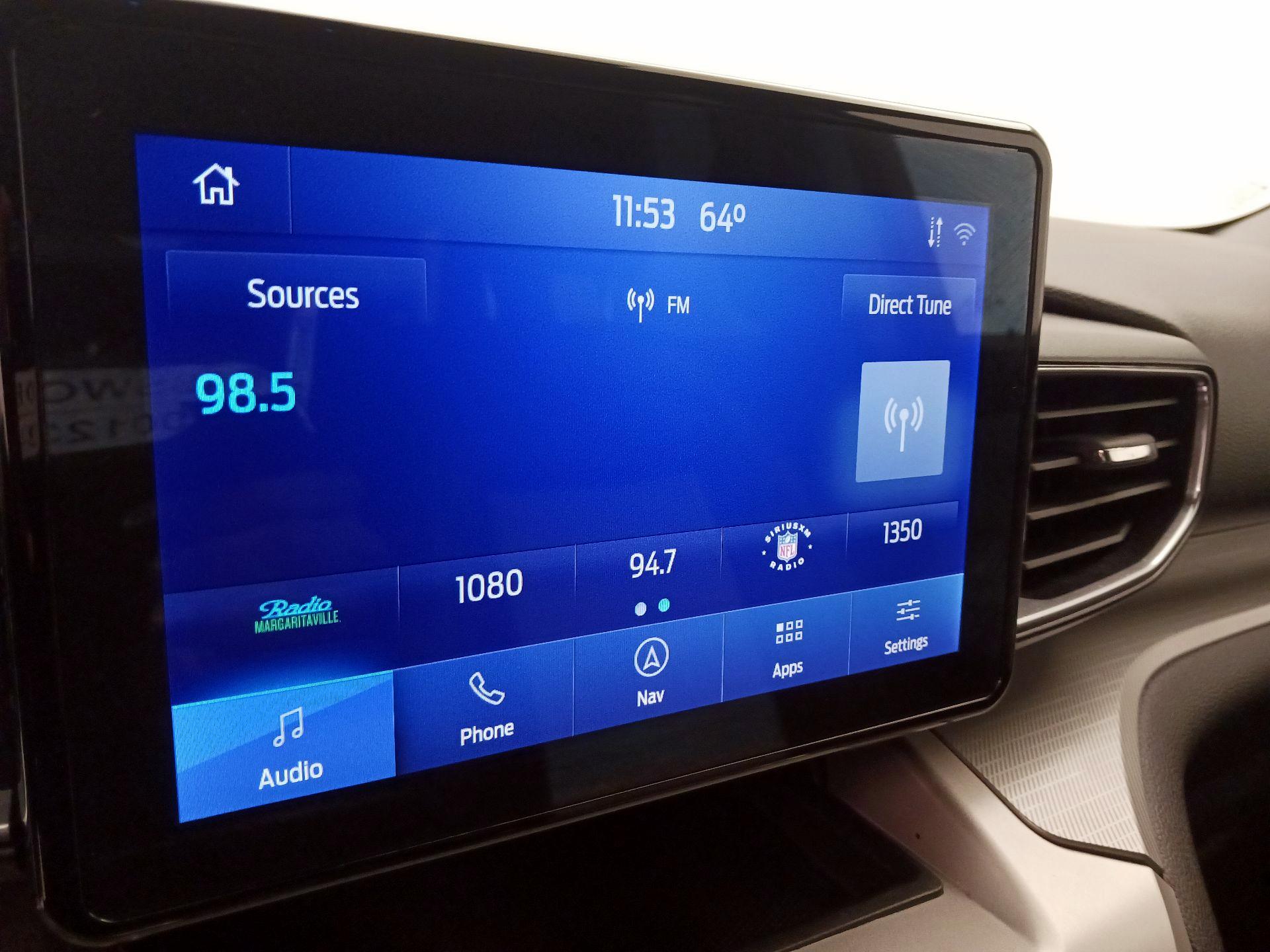 Thumbnail: 2022 Ford Explorer - 16