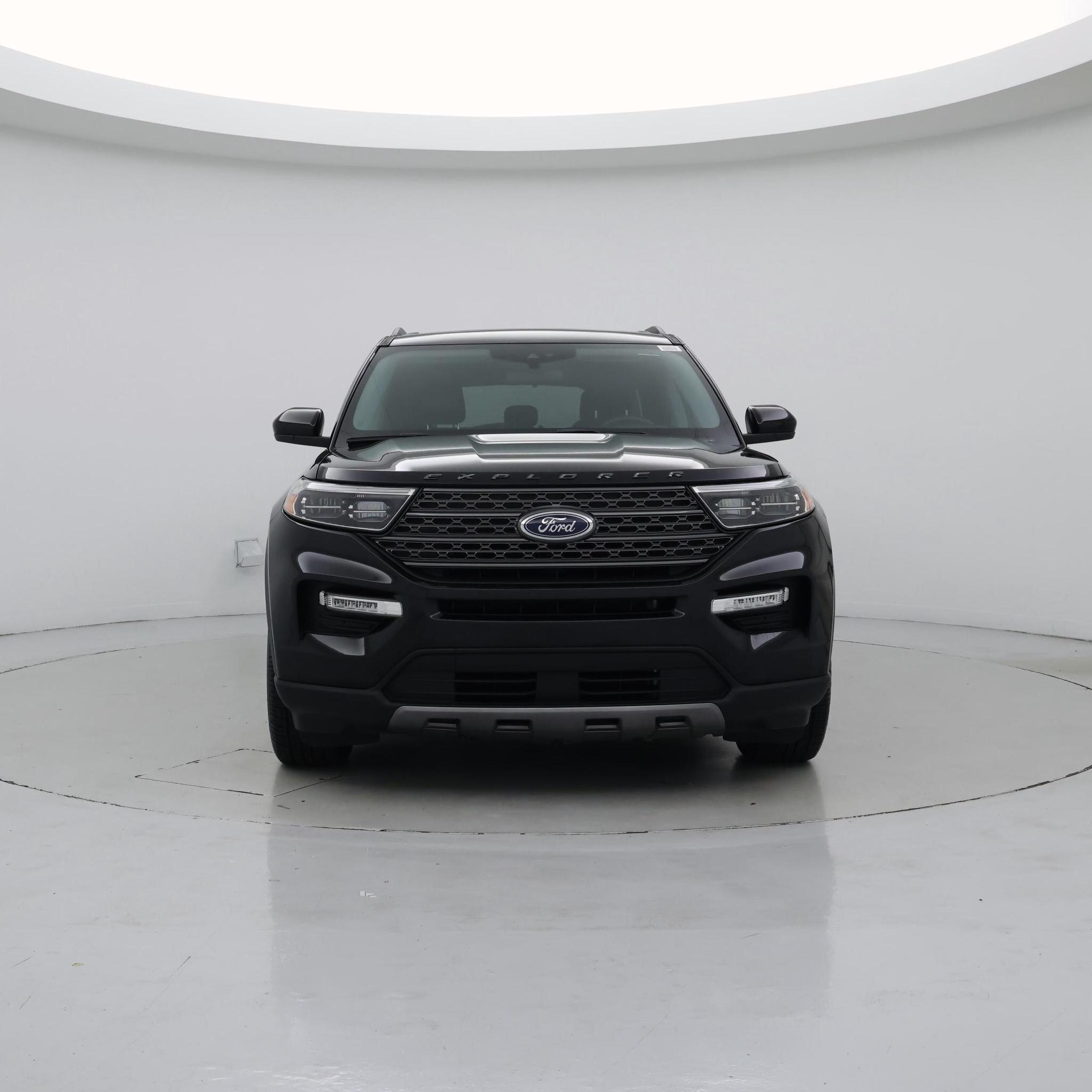 Thumbnail: 2022 Ford Explorer - 5