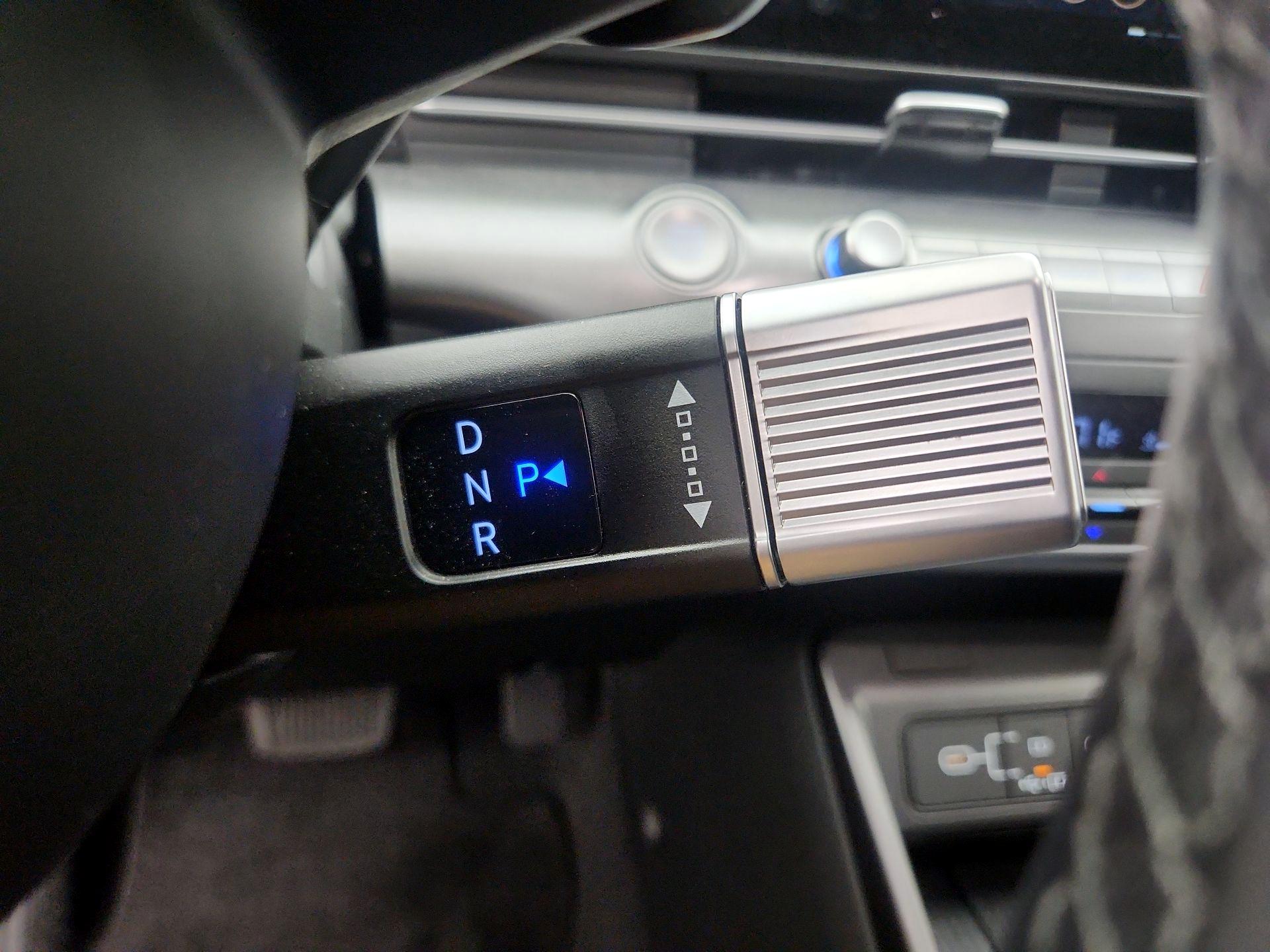 Thumbnail: 2024 Hyundai Kona - 18