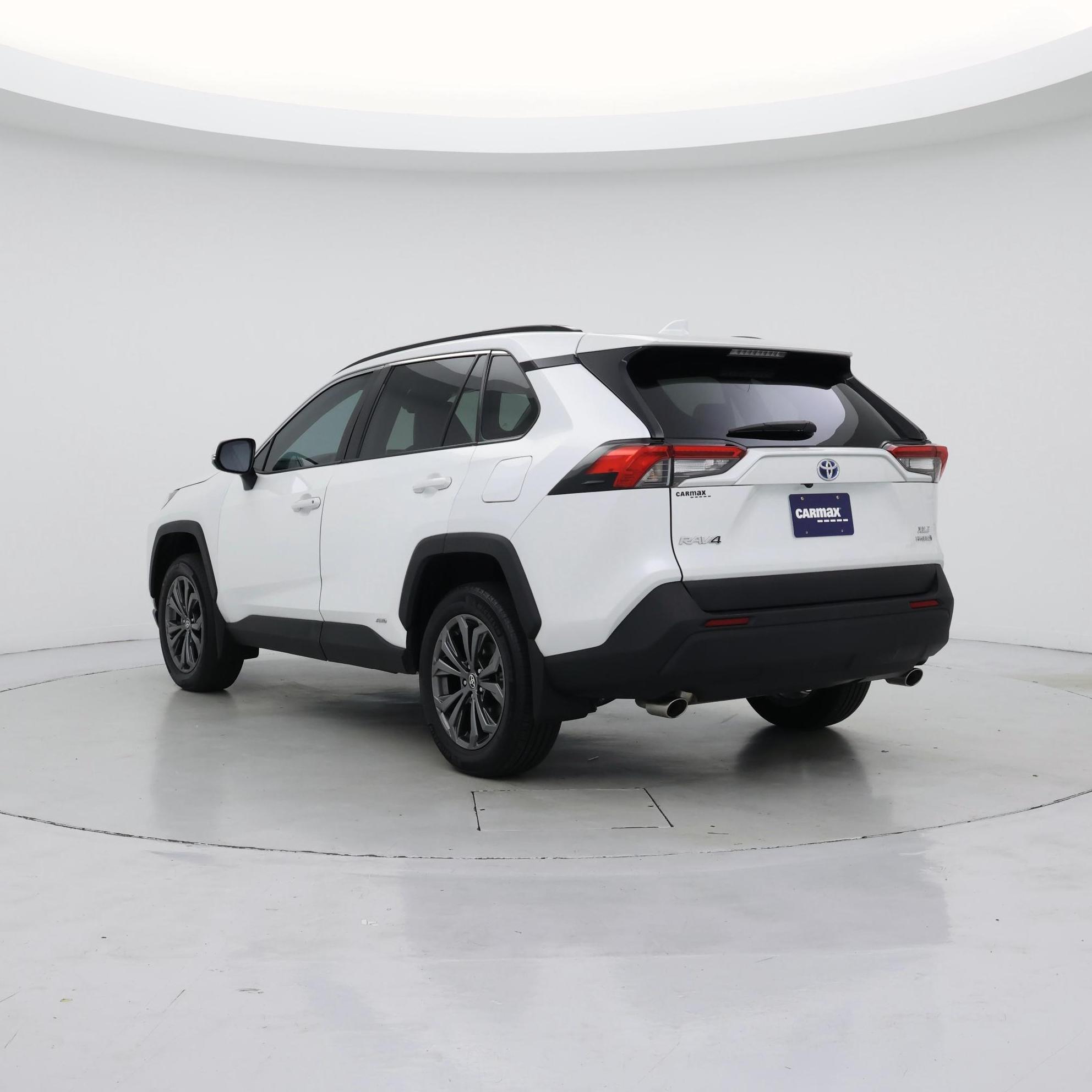 Thumbnail: 2024 Toyota RAV4 - 2