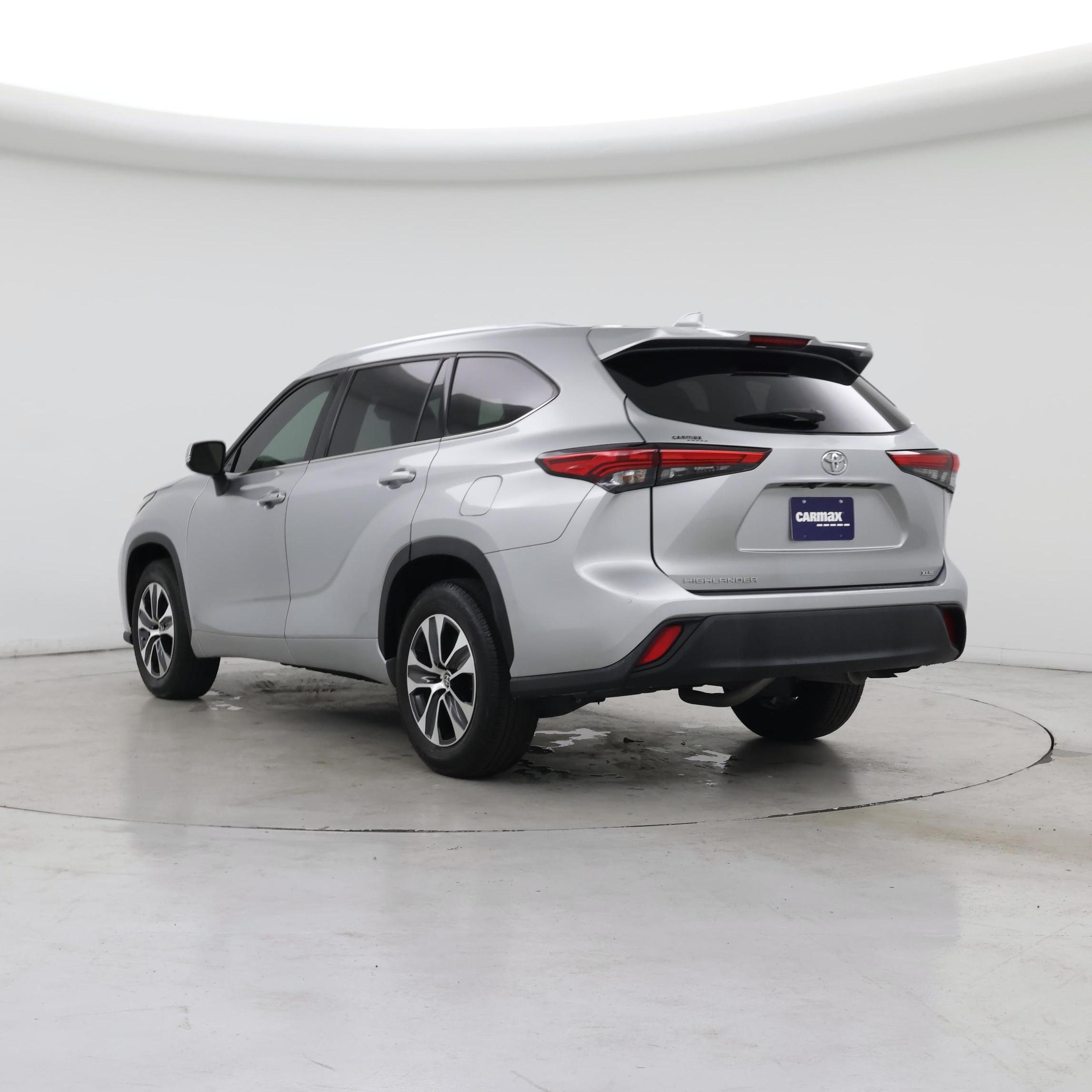 Thumbnail: 2021 Toyota Highlander - 2