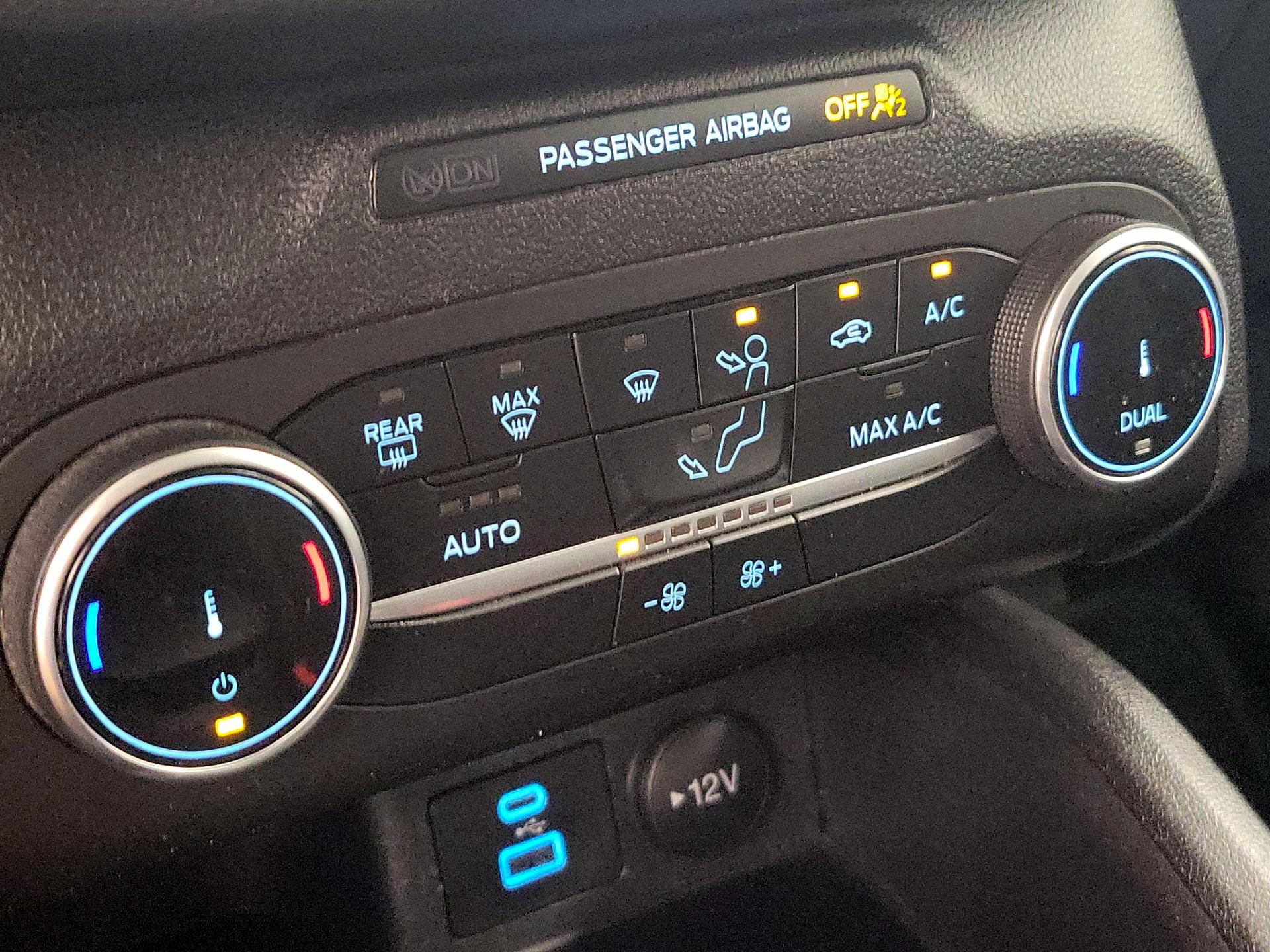 Thumbnail: 2023 Ford Escape - 16