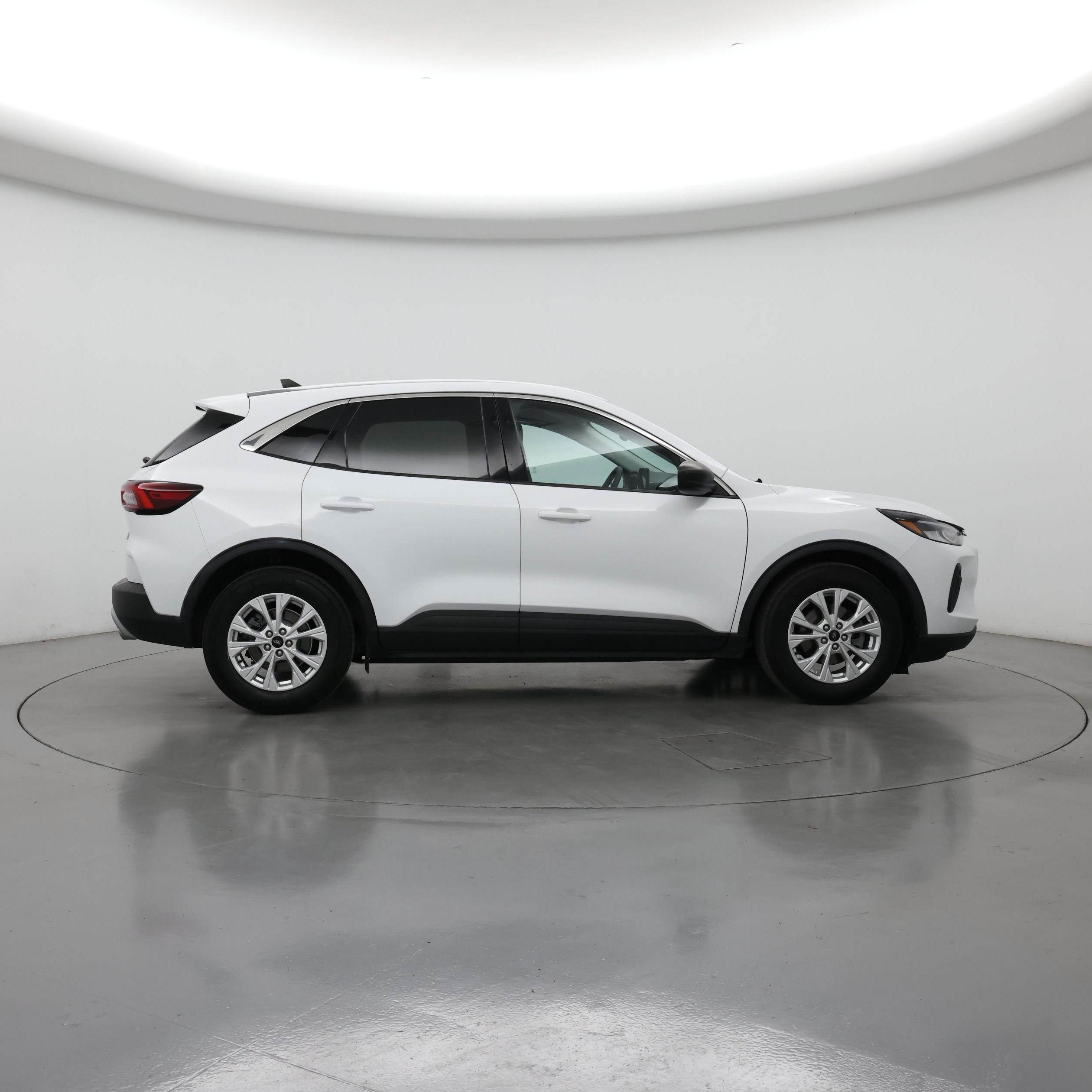 Thumbnail: 2023 Ford Escape - 7