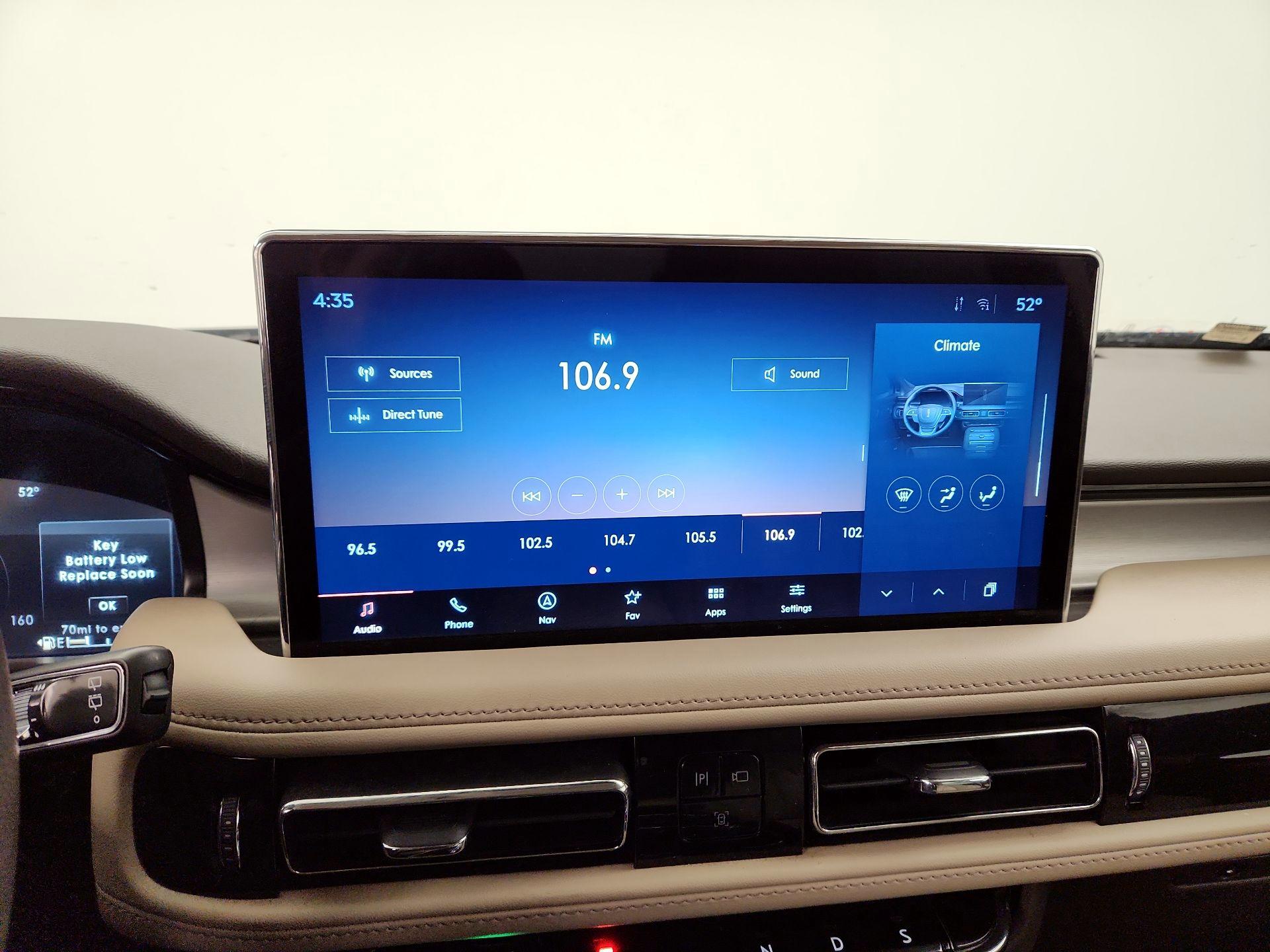 Thumbnail: 2022 Lincoln Nautilus - 16