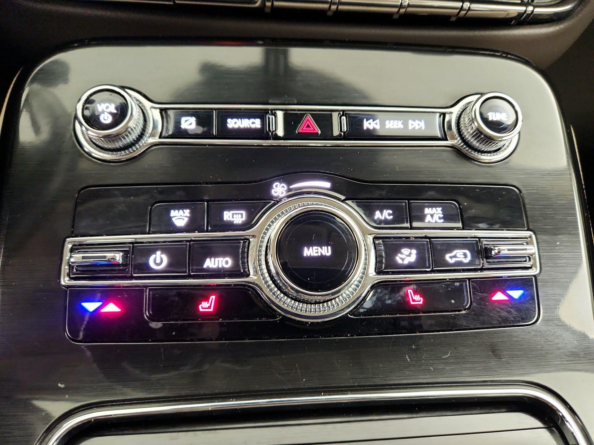 Thumbnail: 2022 Lincoln Nautilus - 17