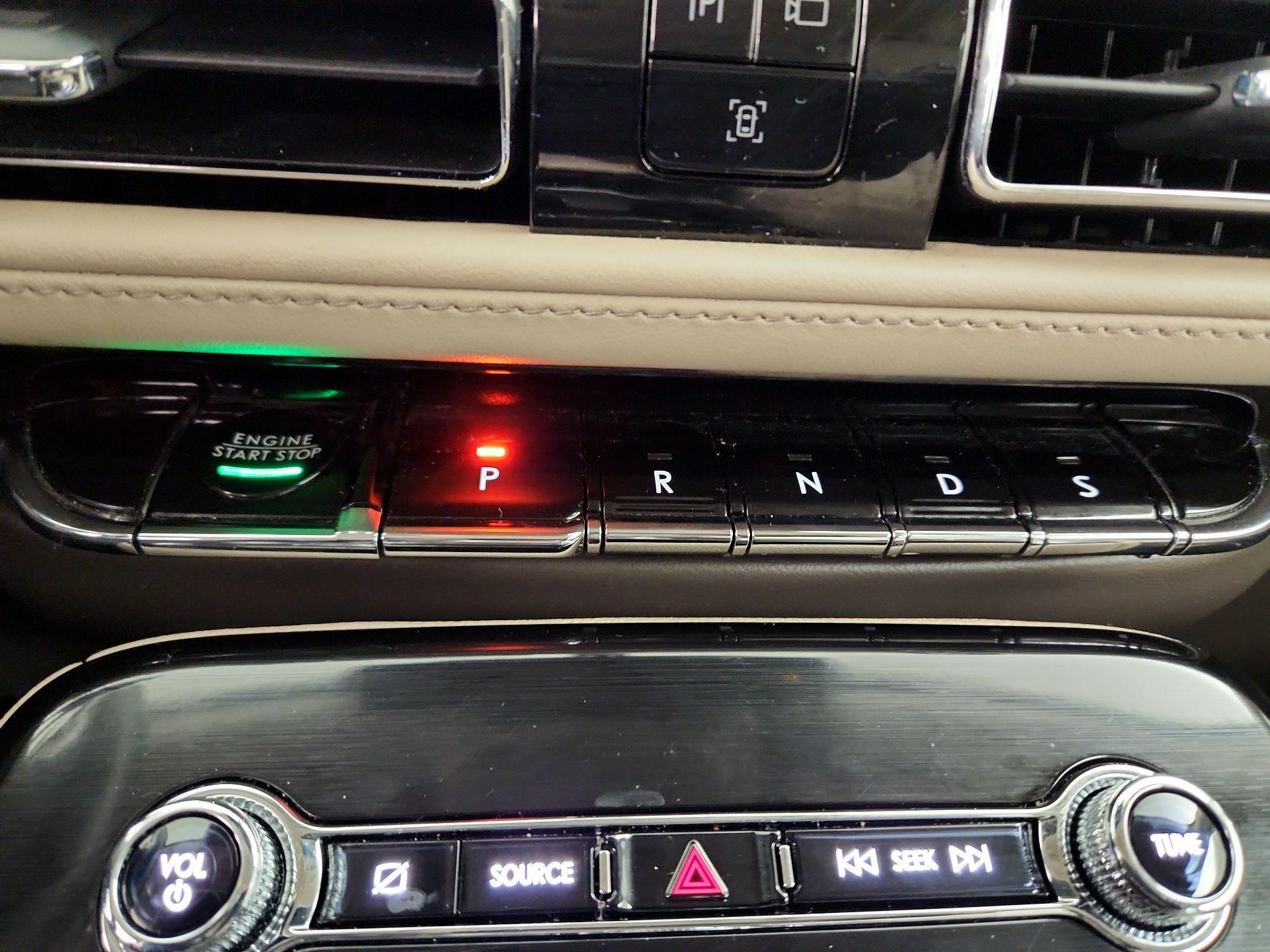 Thumbnail: 2022 Lincoln Nautilus - 18