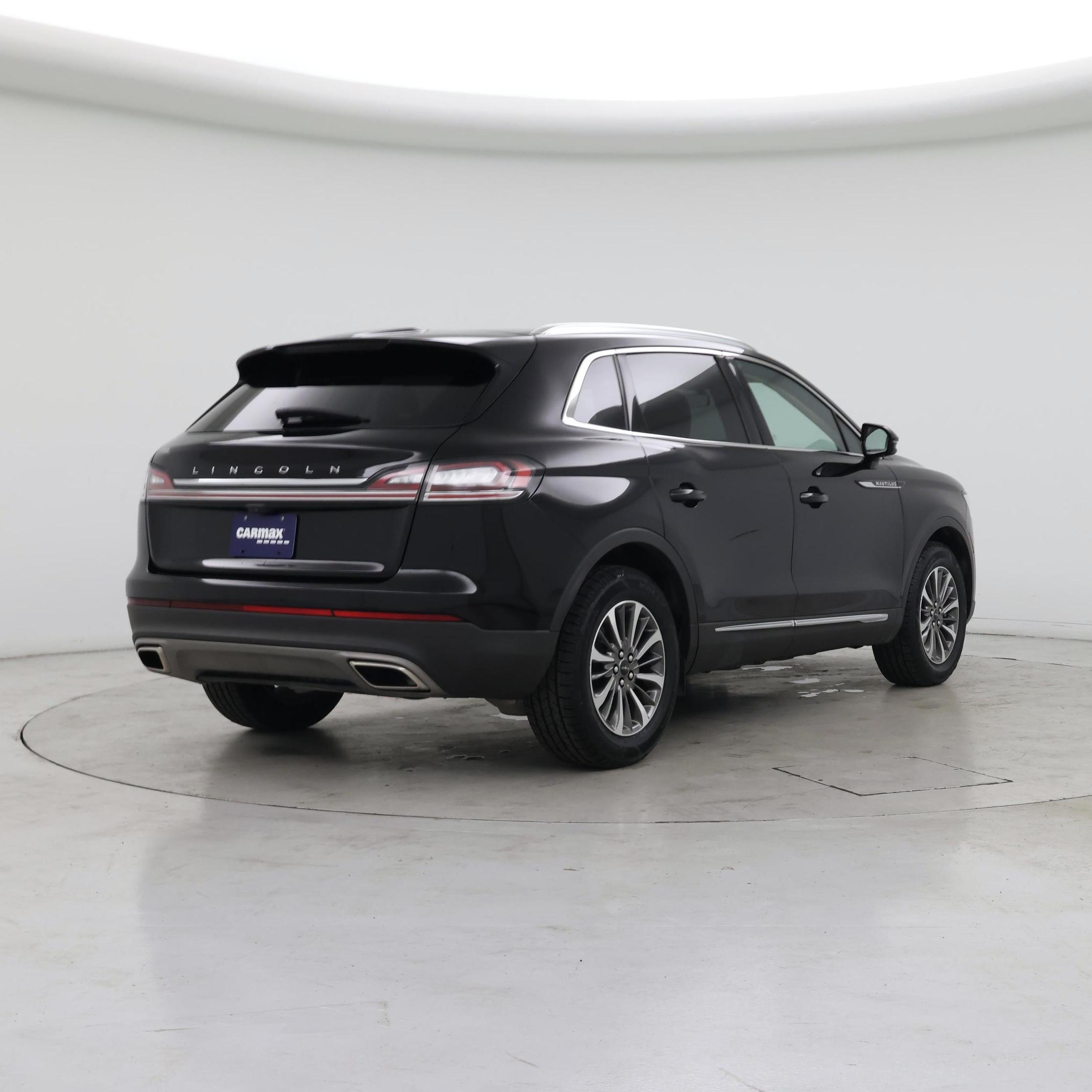 Thumbnail: 2022 Lincoln Nautilus - 8