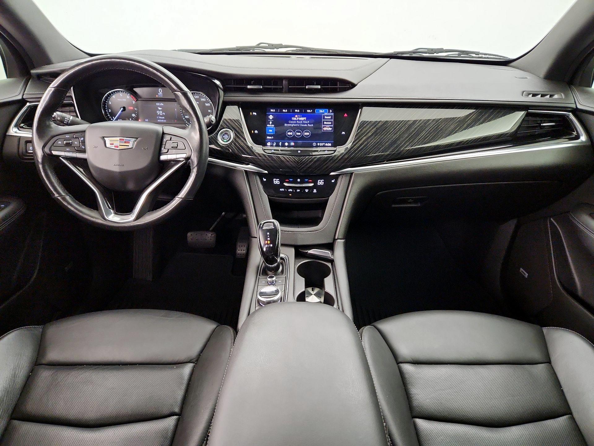 Thumbnail: 2020 Cadillac XT6 - 9