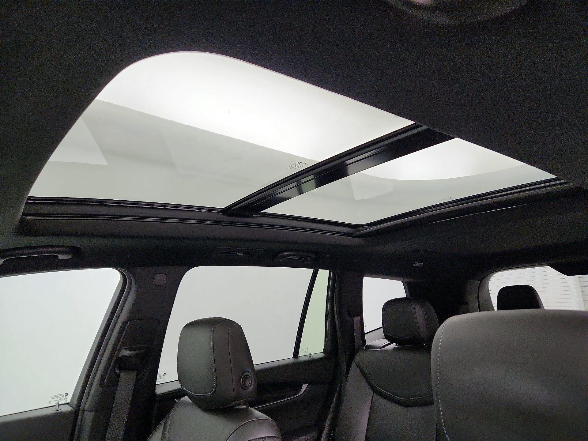 Thumbnail: 2020 Cadillac XT6 - 19