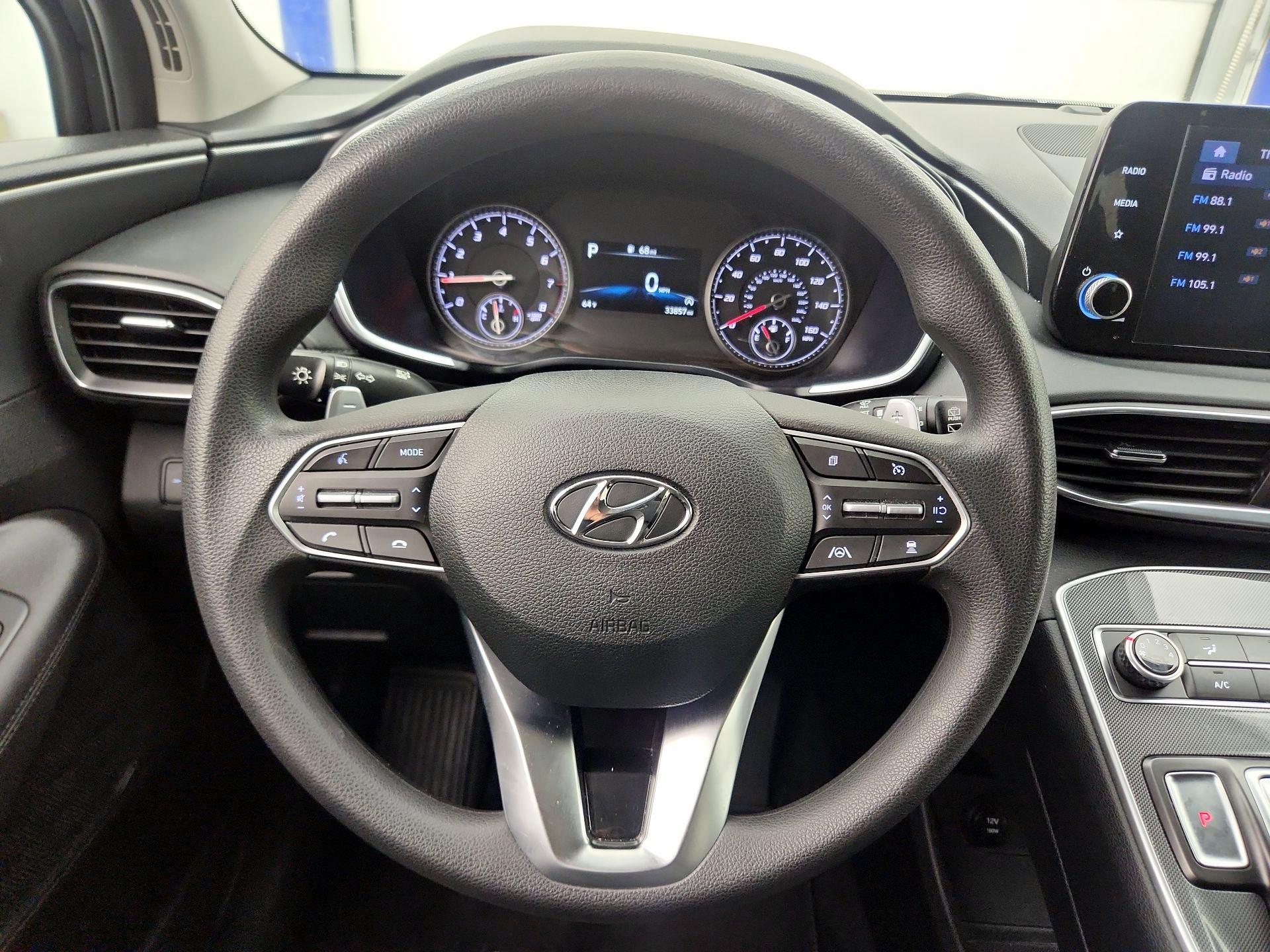 Thumbnail: 2022 Hyundai Santa Fe - 10