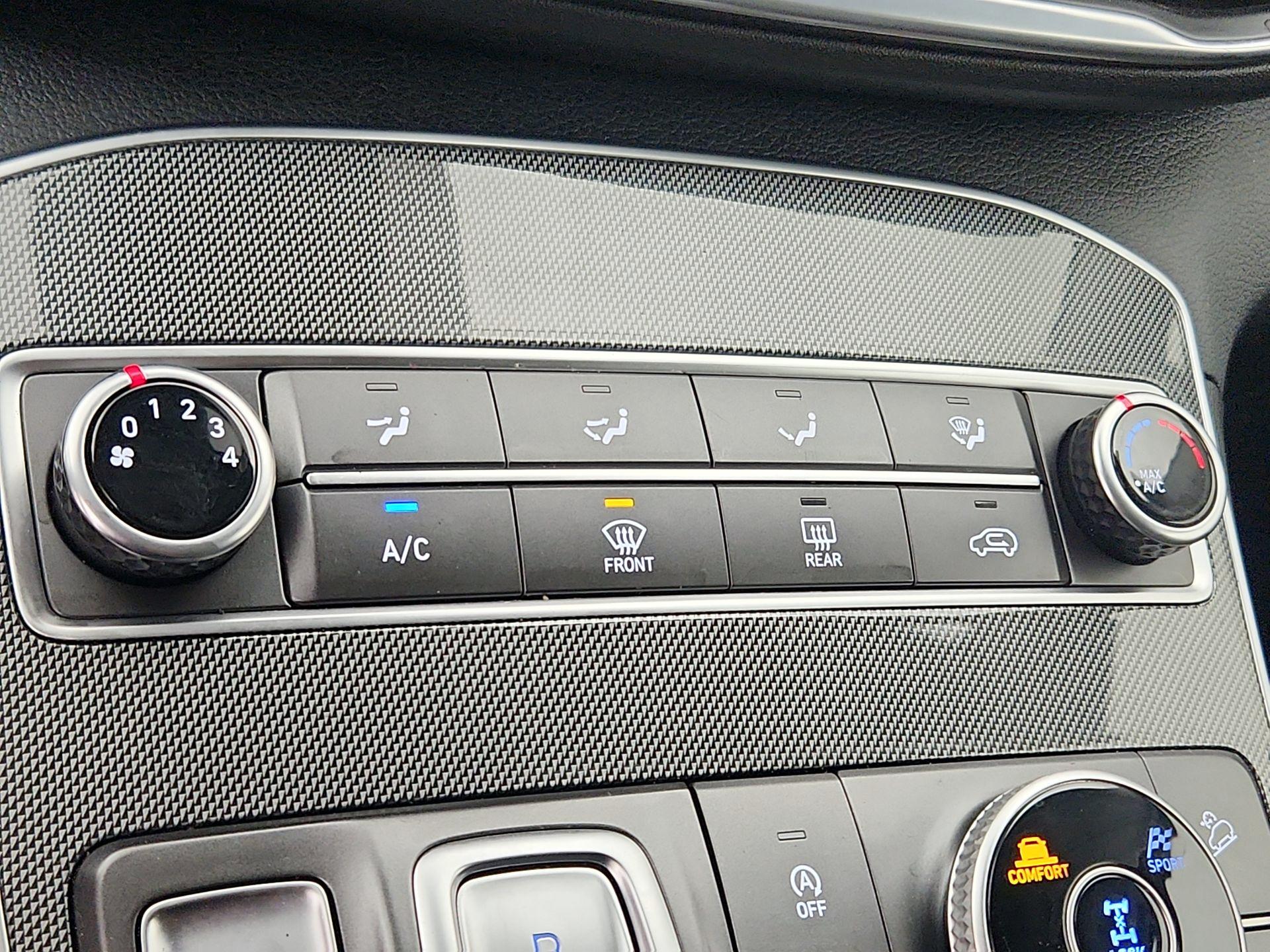 Thumbnail: 2022 Hyundai Santa Fe - 16