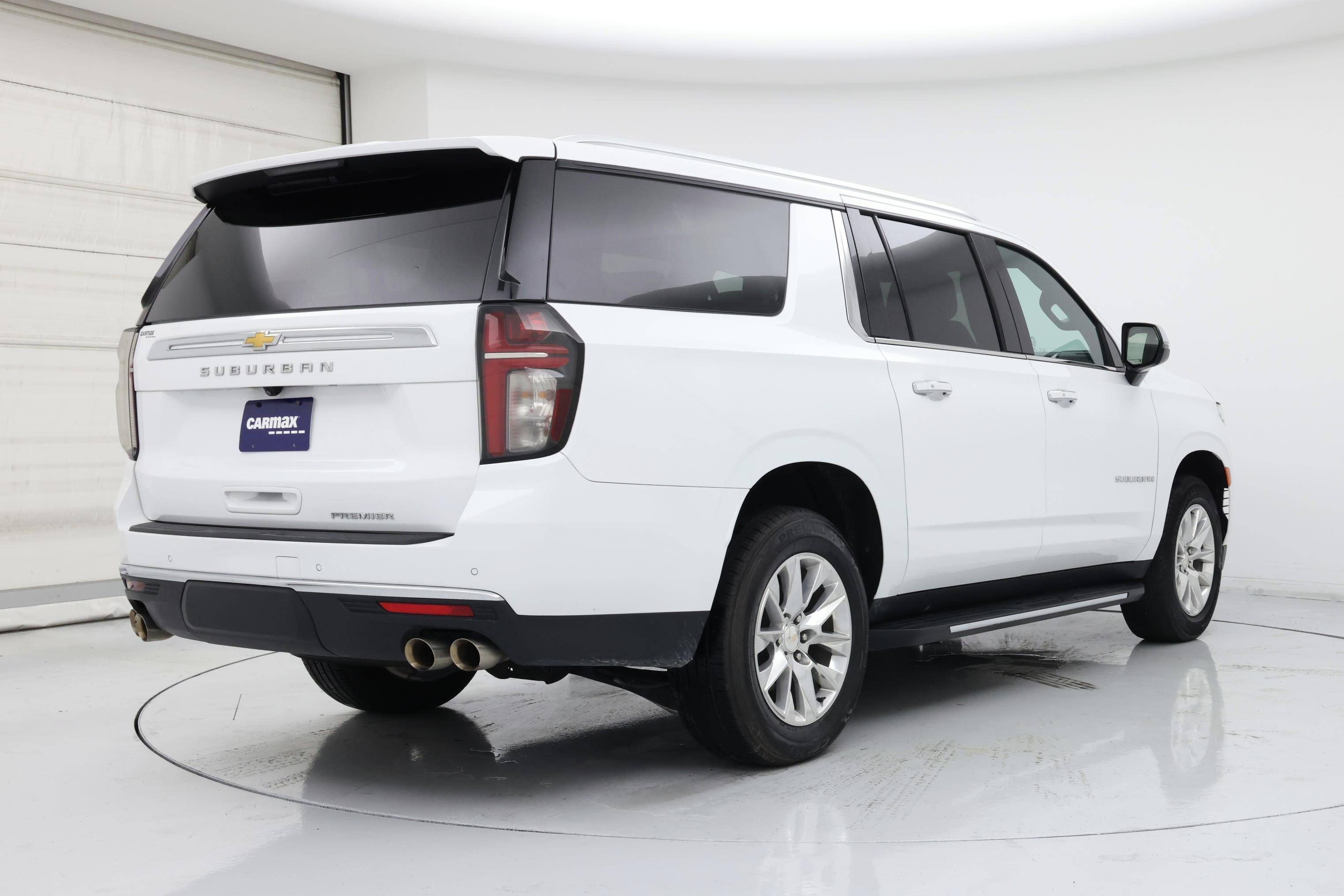 Thumbnail: 2023 Chevrolet Suburban - 8