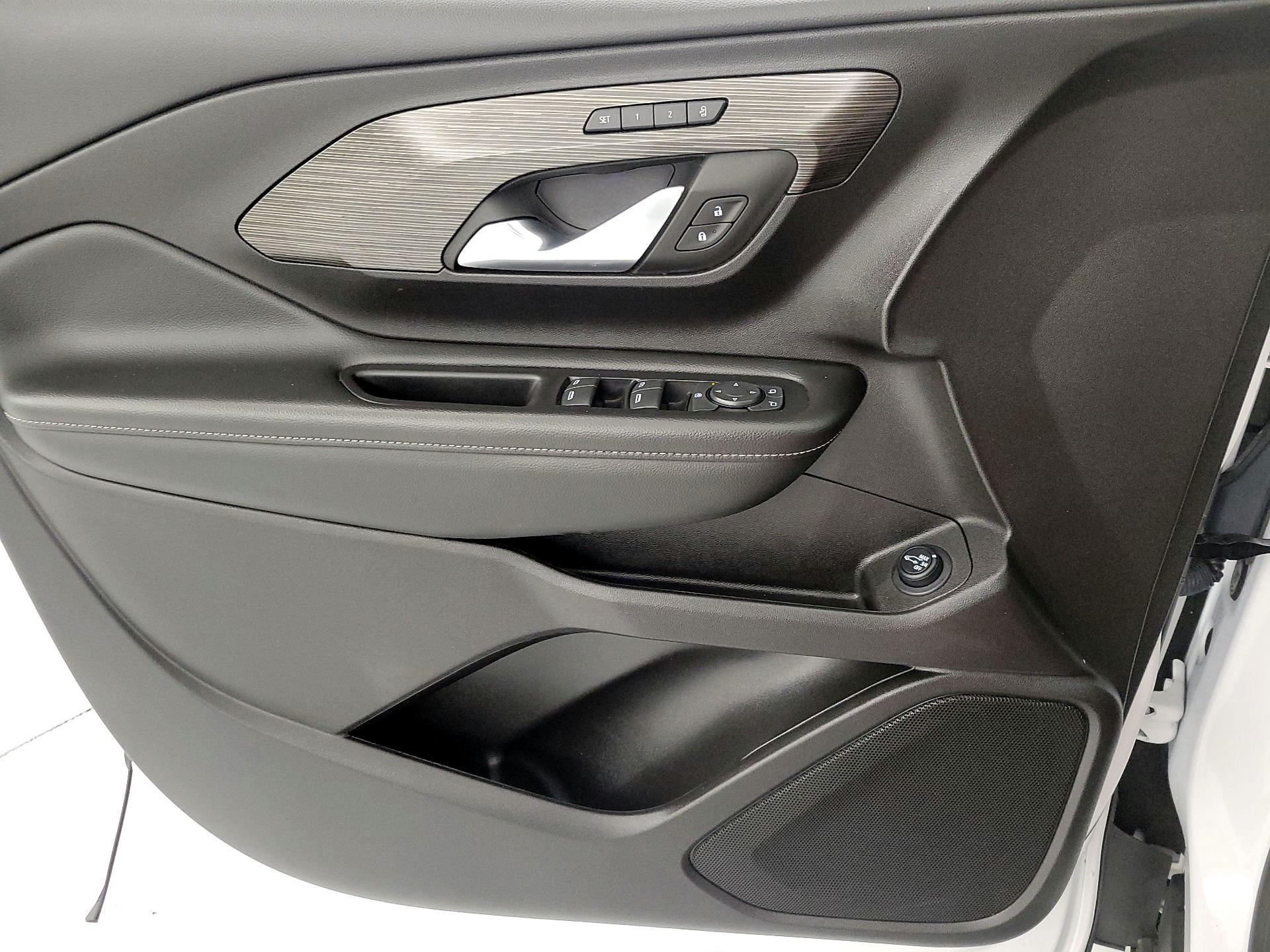 Thumbnail: 2024 GMC Terrain - 12