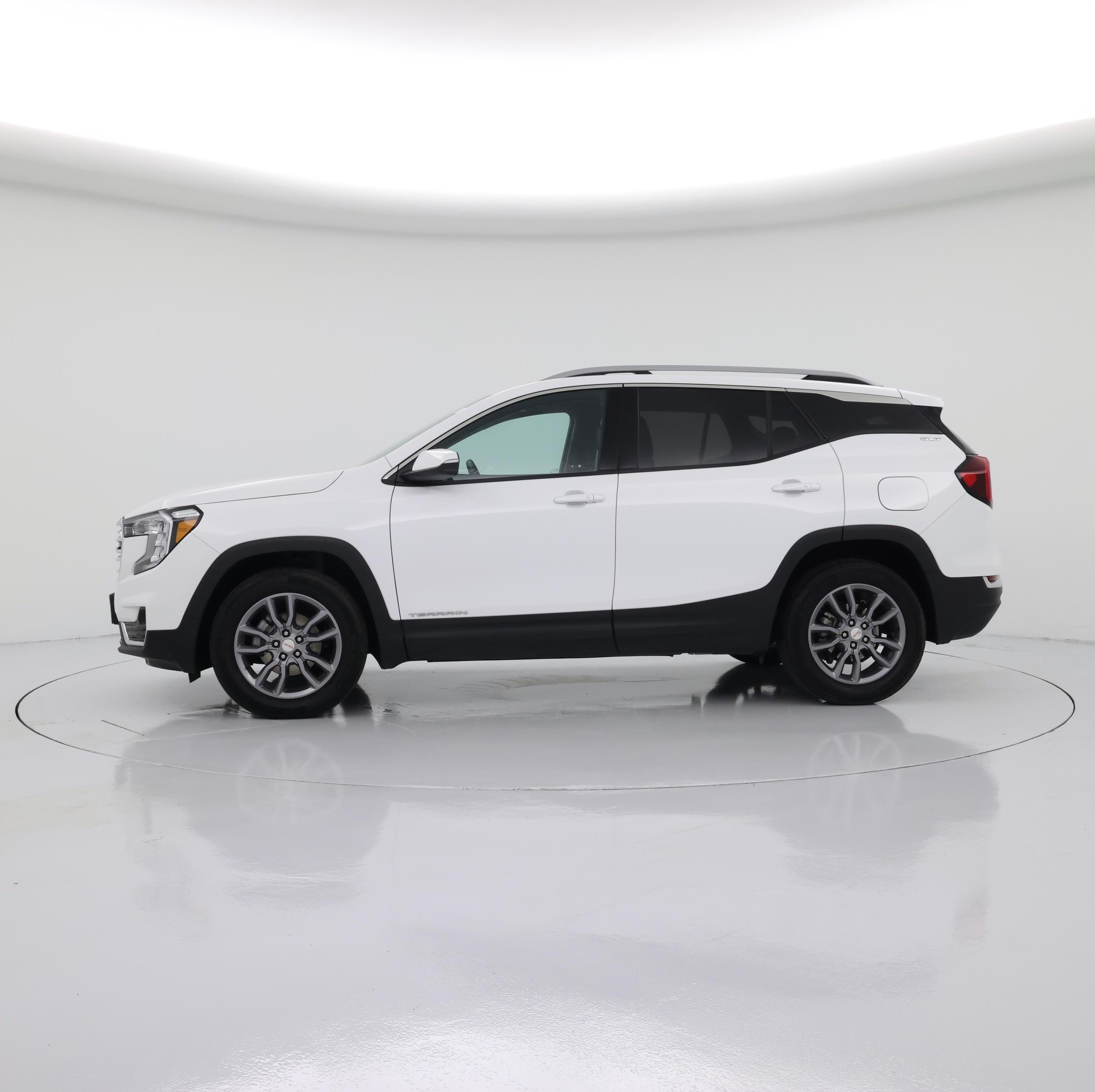 Thumbnail: 2024 GMC Terrain - 3