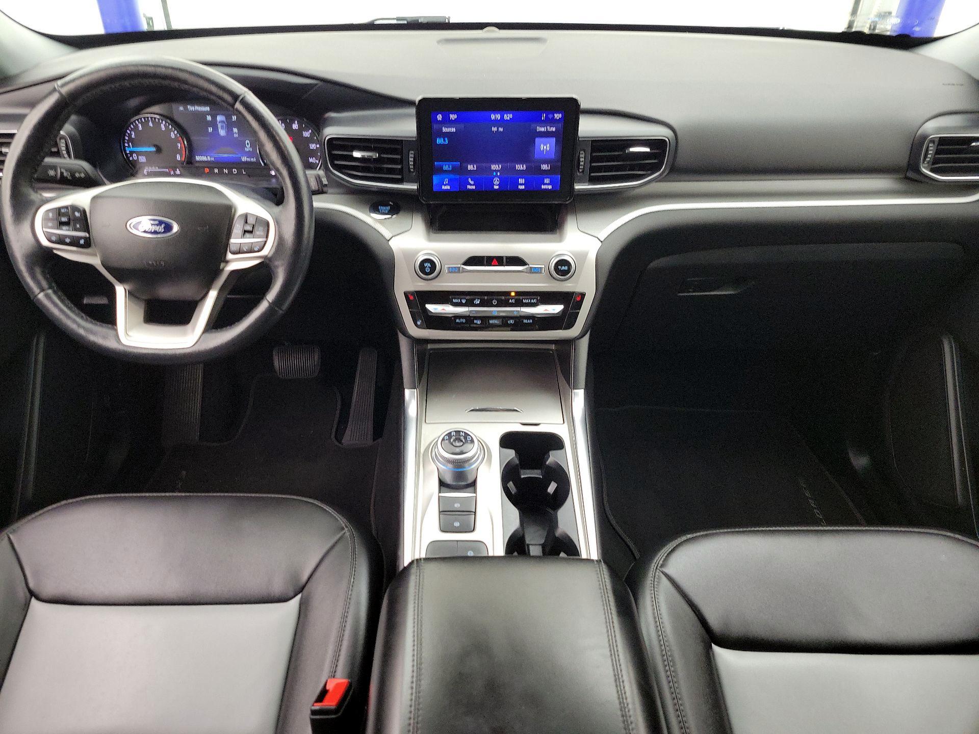 Thumbnail: 2022 Ford Explorer - 9