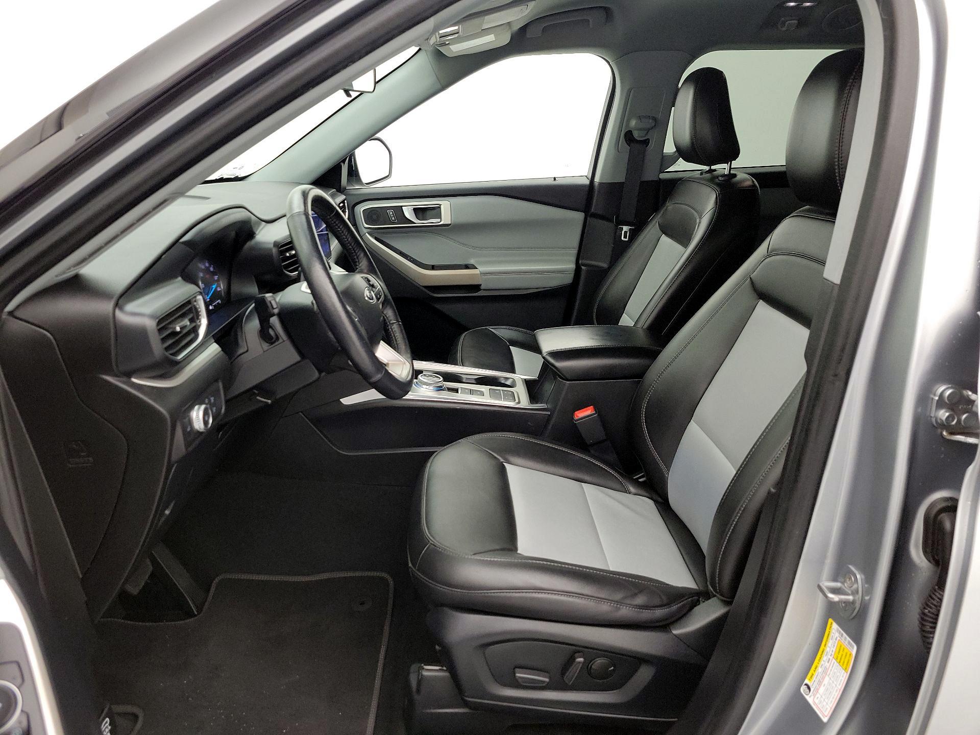 Thumbnail: 2022 Ford Explorer - 11