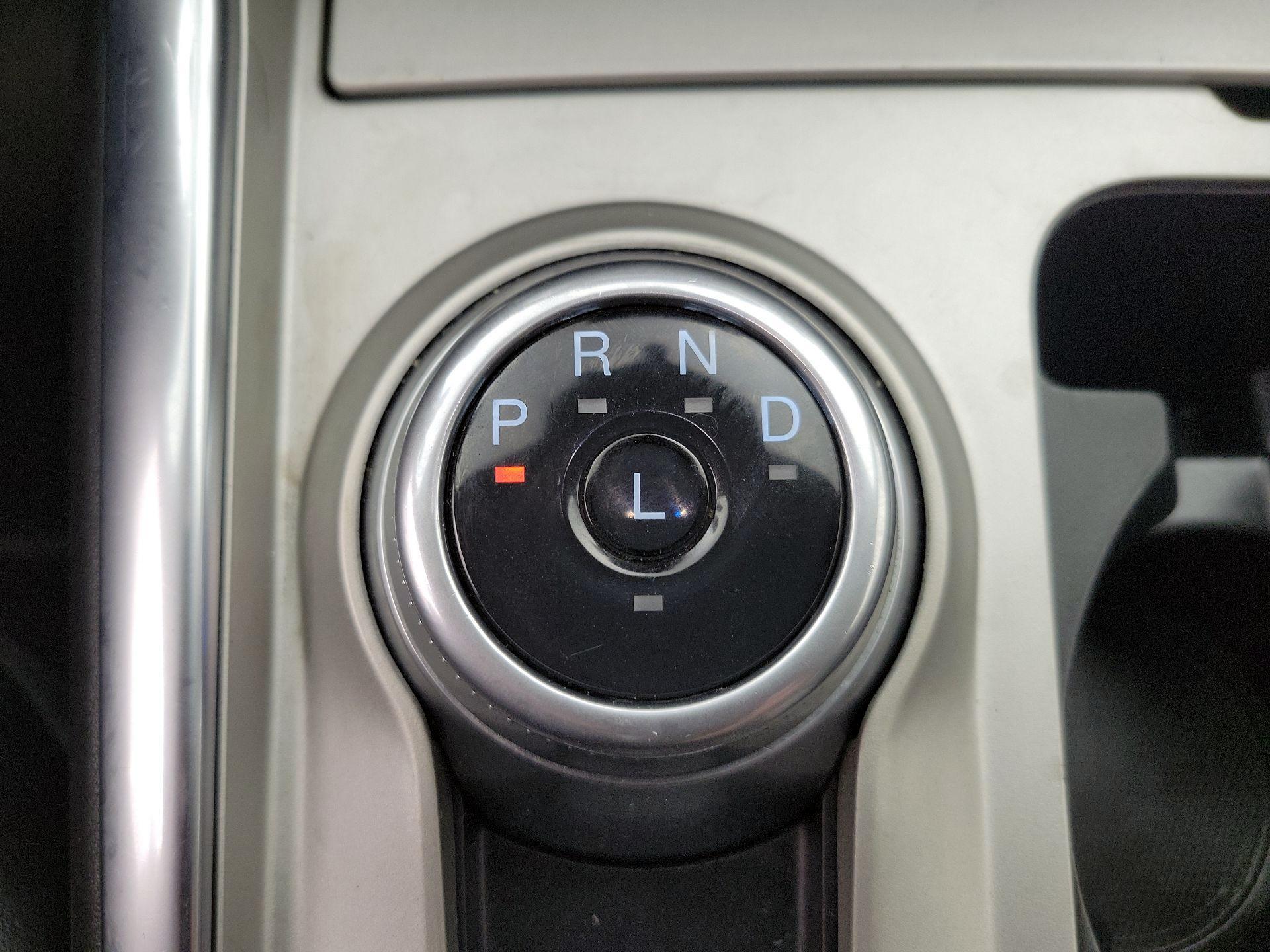 Thumbnail: 2022 Ford Explorer - 17