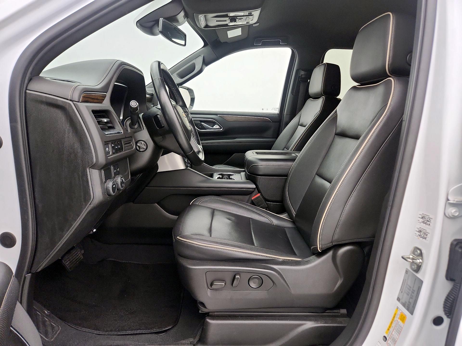 Thumbnail: 2023 Chevrolet Suburban - 11