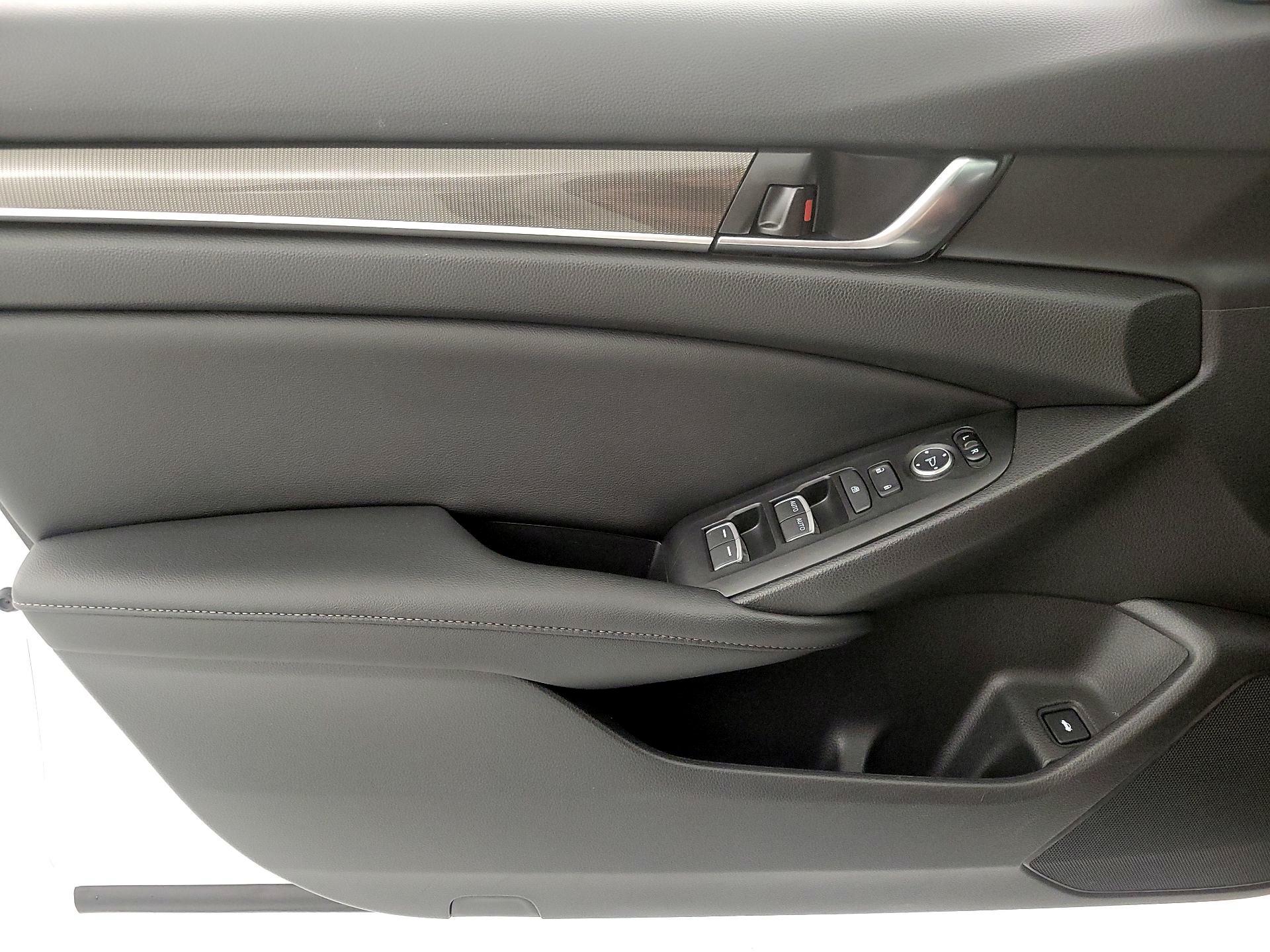 Thumbnail: 2021 Honda Accord - 12