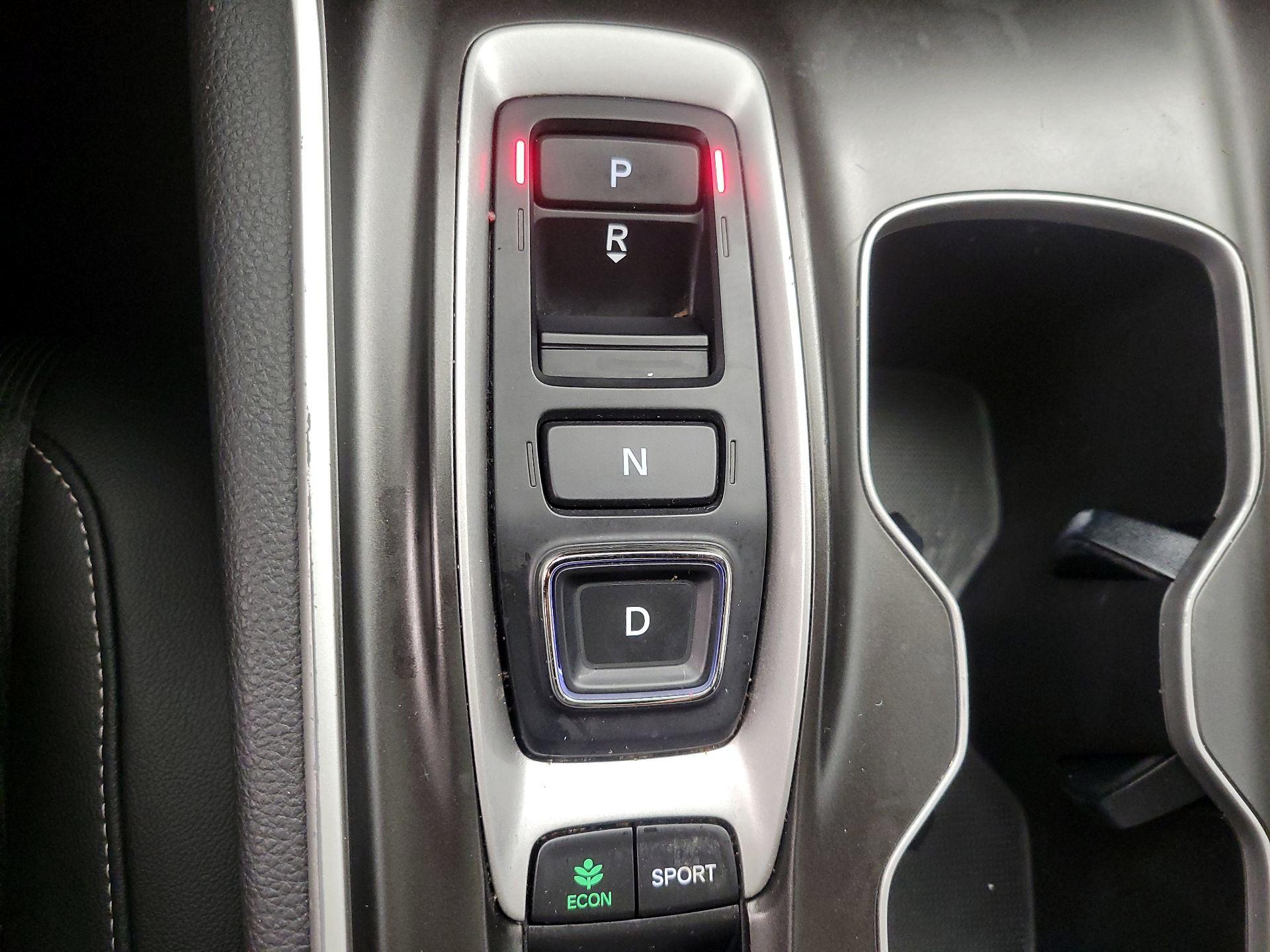 Thumbnail: 2021 Honda Accord - 17