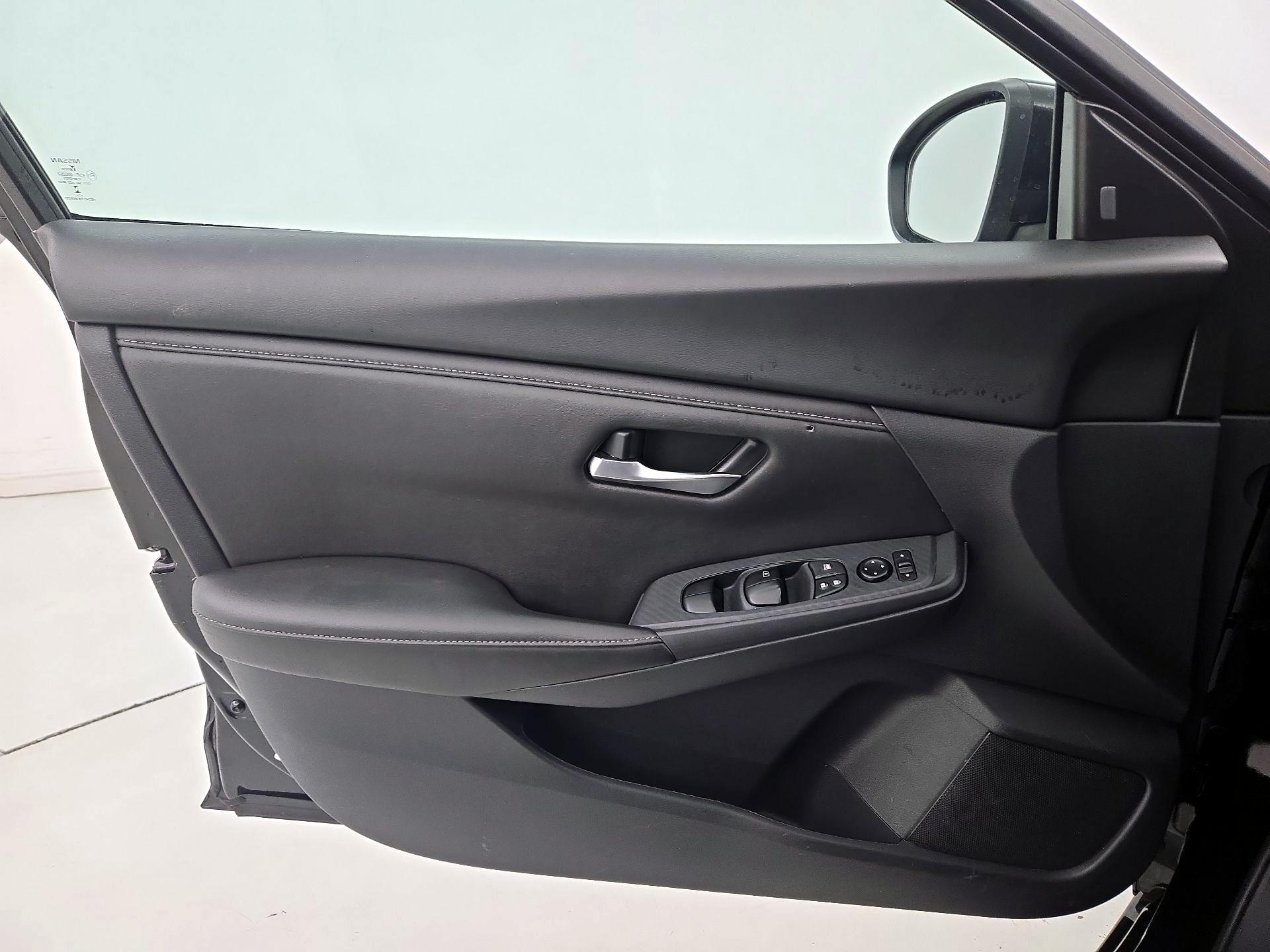 Thumbnail: 2024 Nissan Sentra - 12