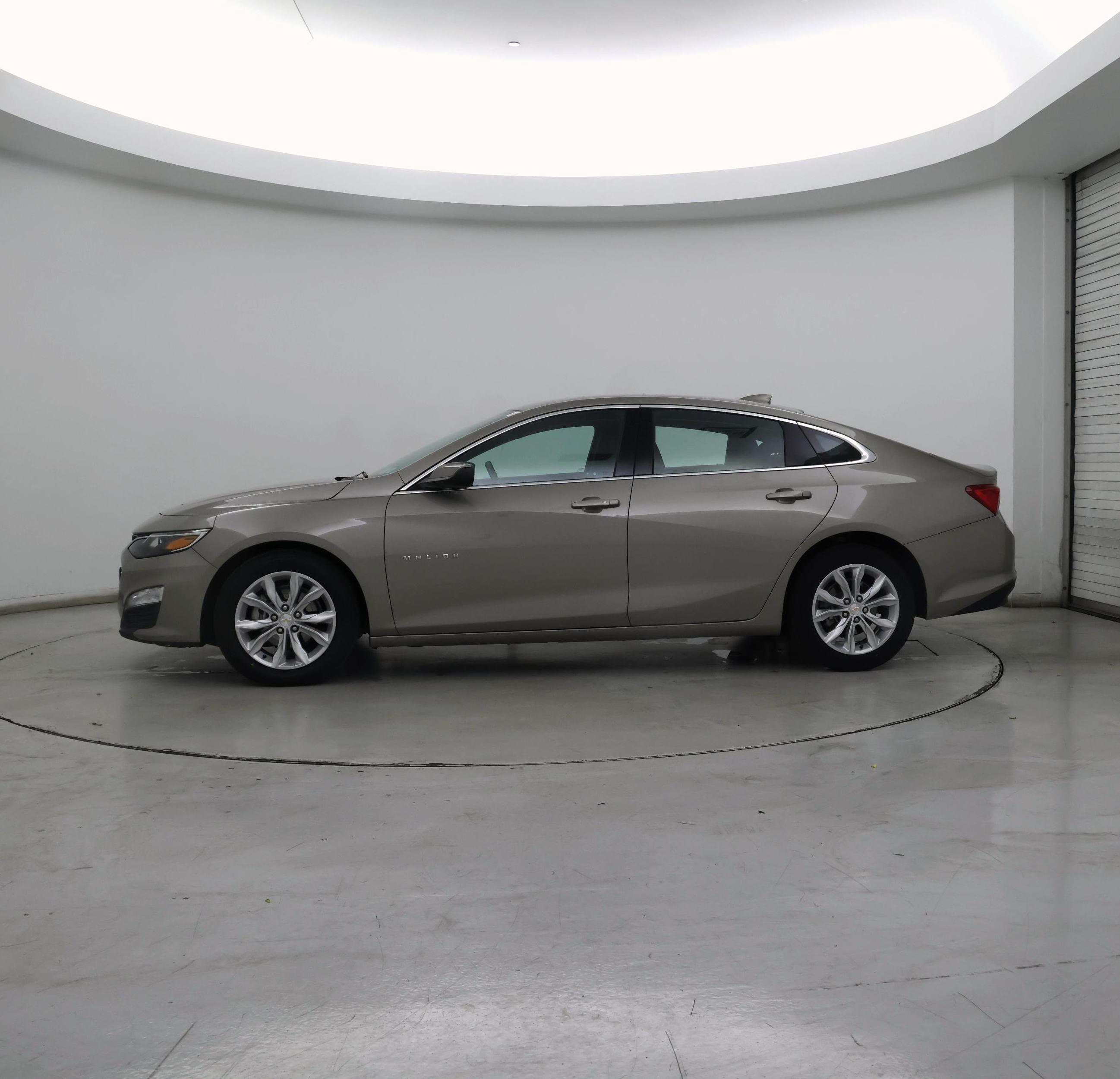 Thumbnail: 2024 Chevrolet Malibu - 3