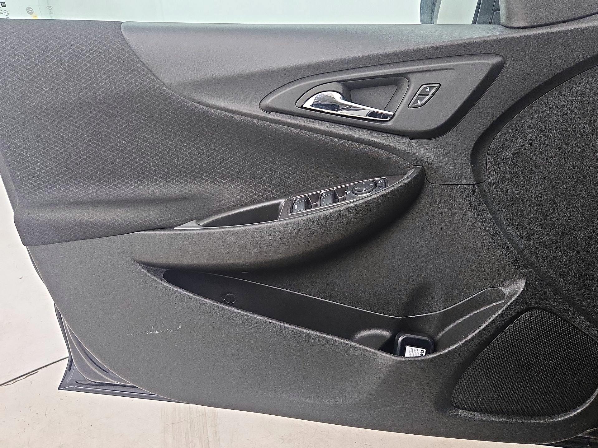 Thumbnail: 2023 Chevrolet Malibu - 12