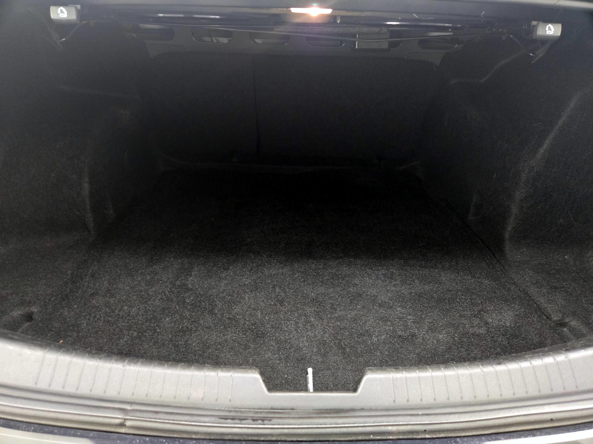 Thumbnail: 2023 Chevrolet Malibu - 20