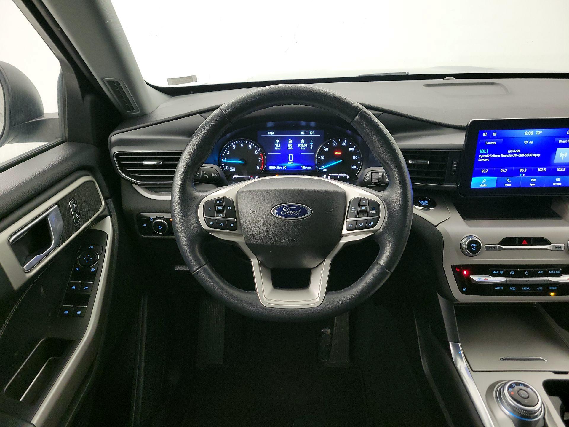 Thumbnail: 2023 Ford Explorer - 10