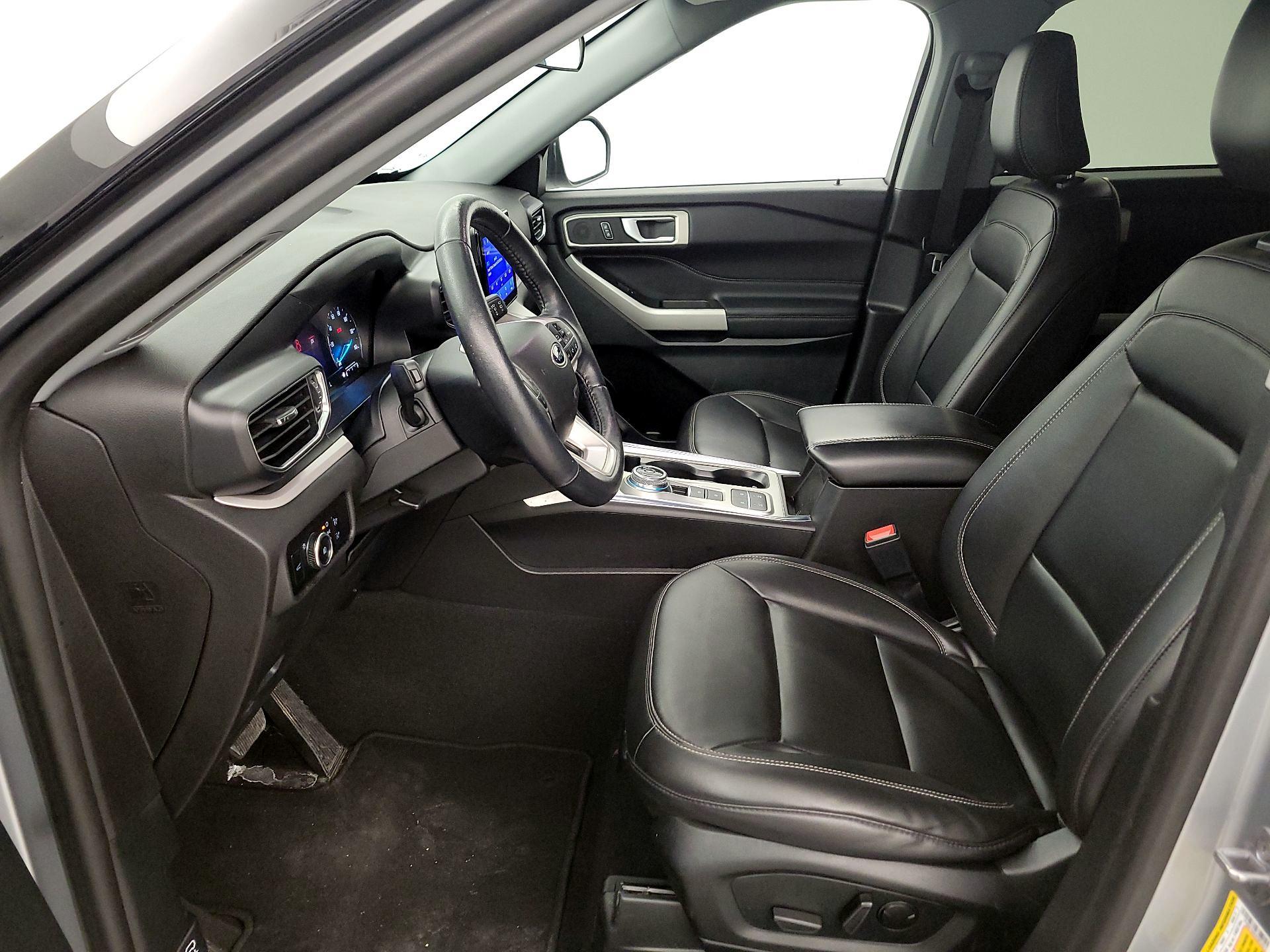 Thumbnail: 2023 Ford Explorer - 11