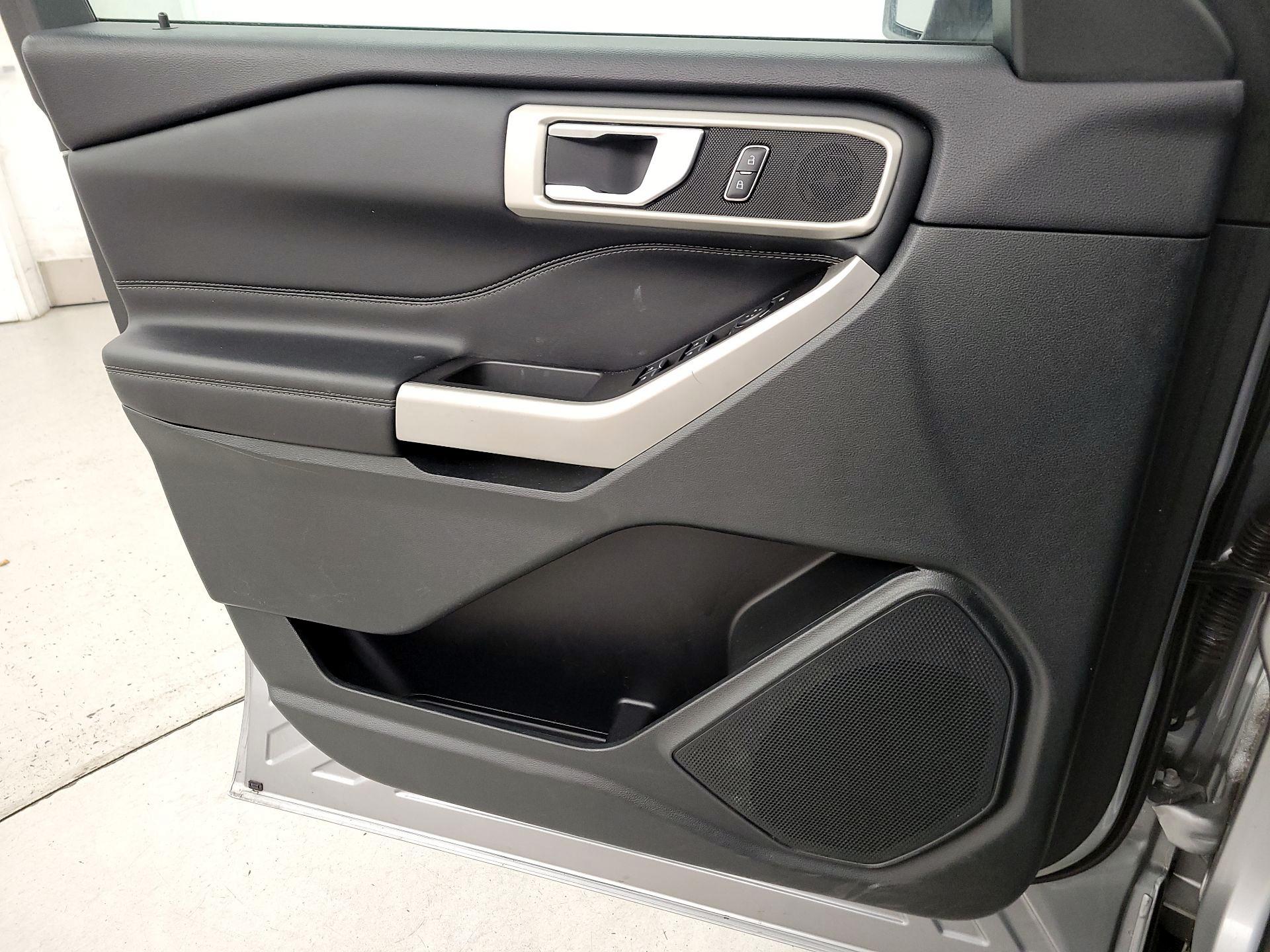 Thumbnail: 2023 Ford Explorer - 12