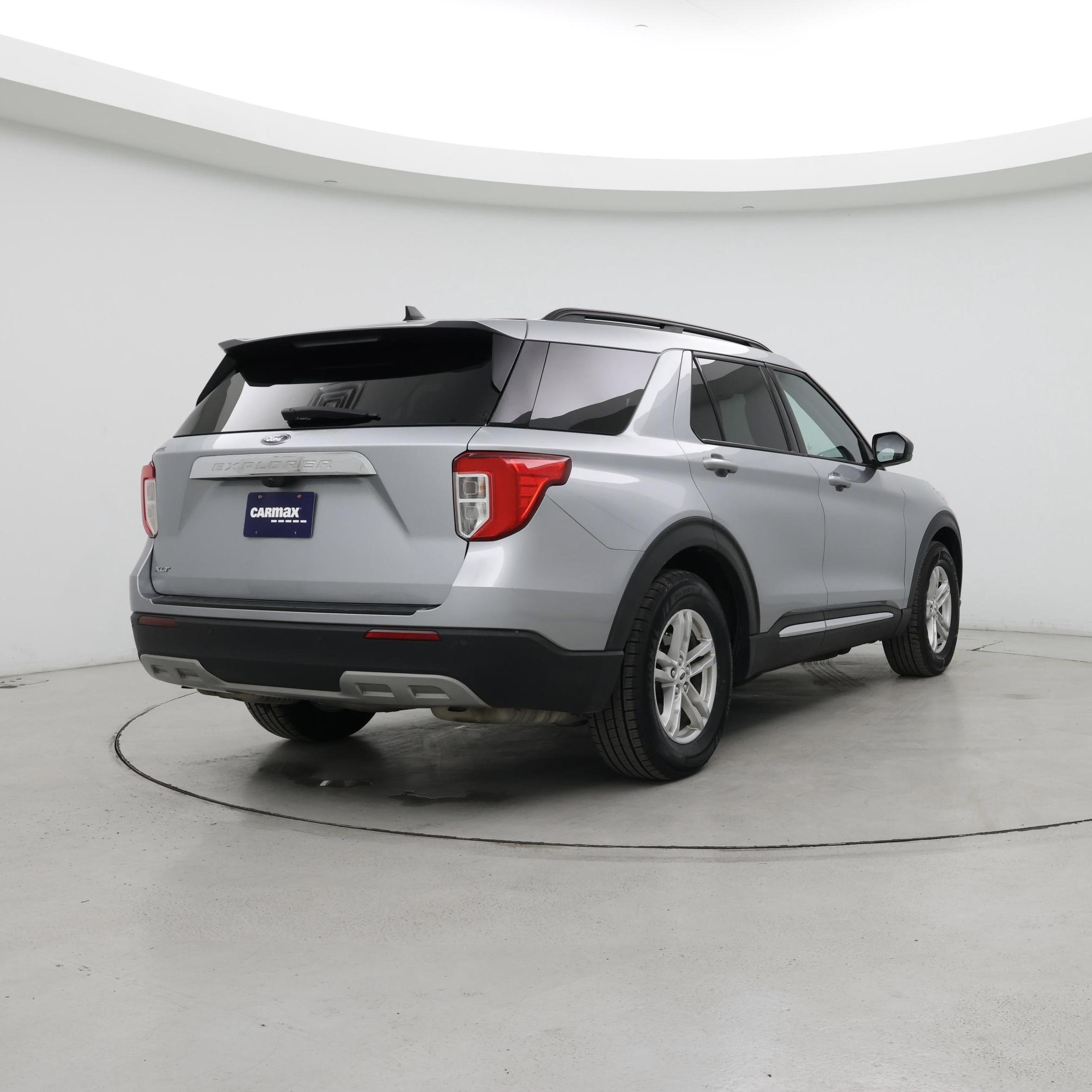 Thumbnail: 2023 Ford Explorer - 8