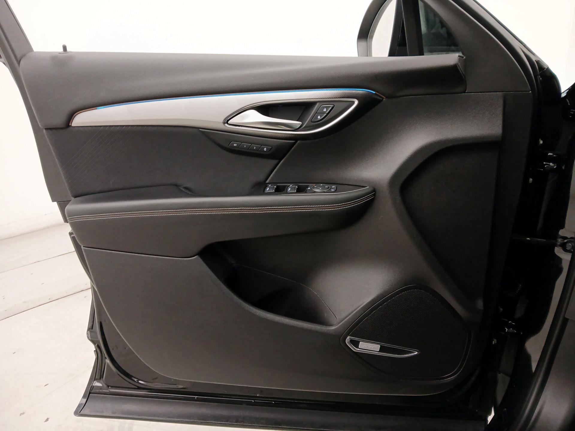 Thumbnail: 2024 Buick Envision - 12