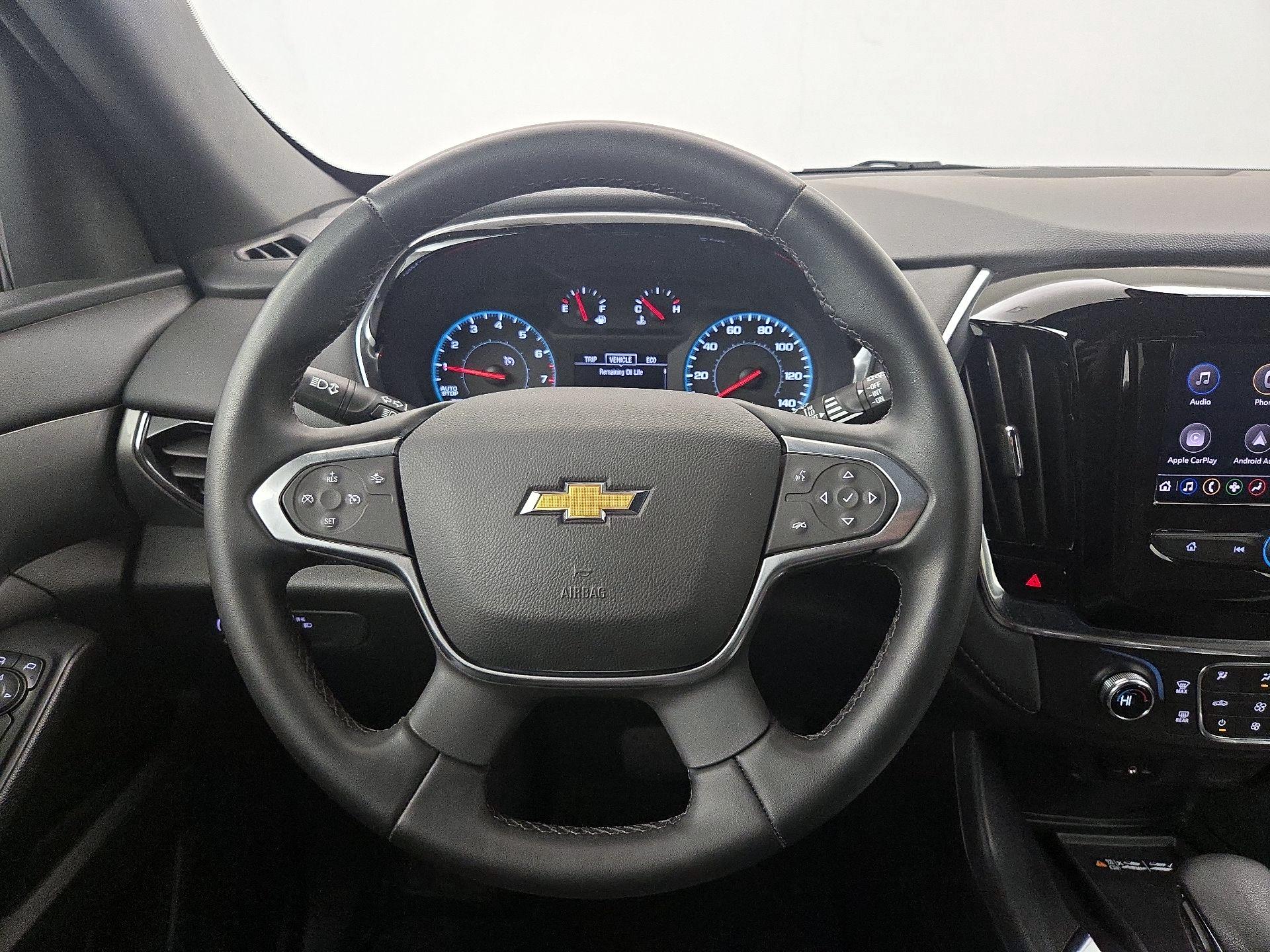 Thumbnail: 2023 Chevrolet Traverse - 9