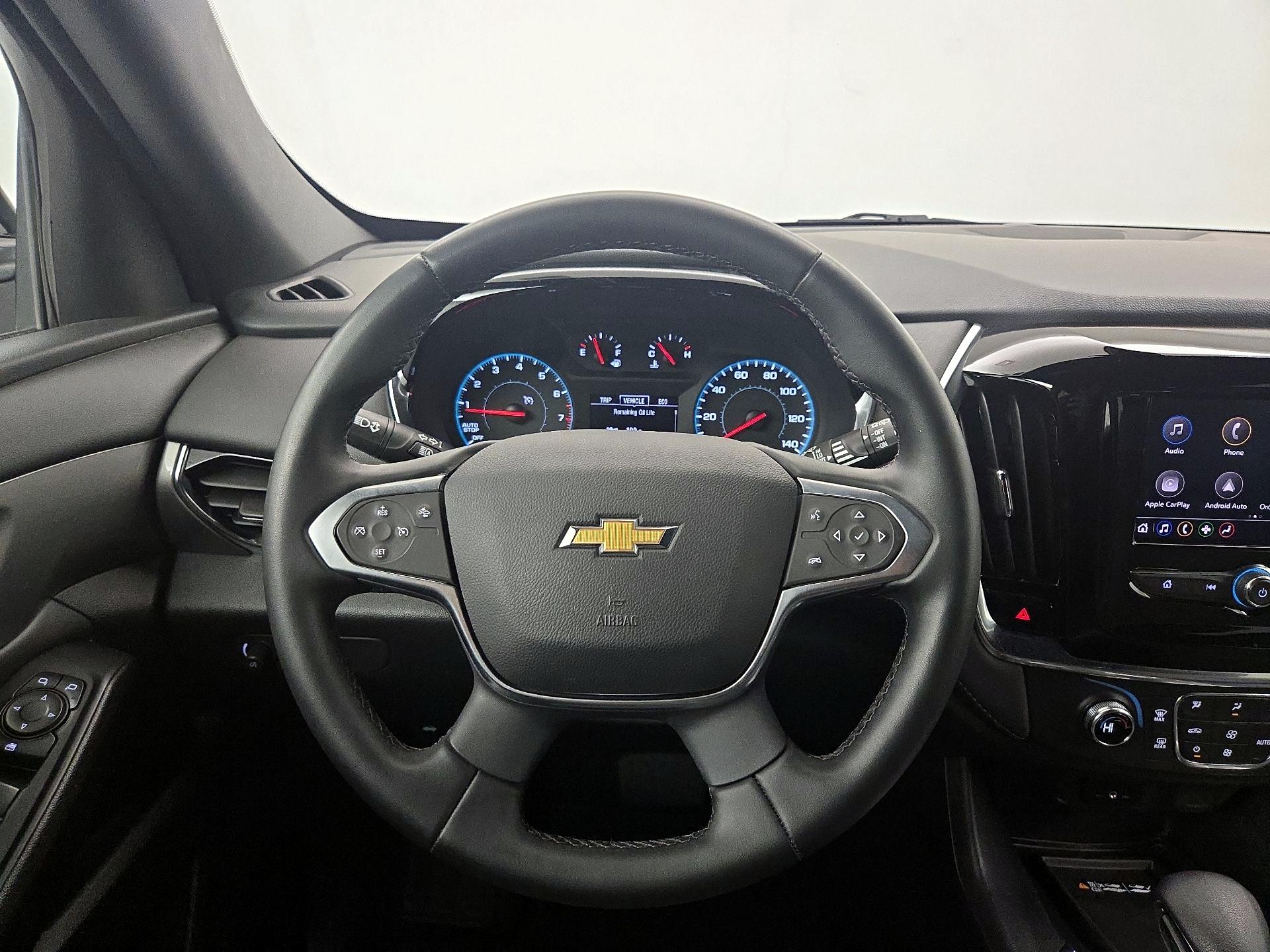 Thumbnail: 2023 Chevrolet Traverse - 10