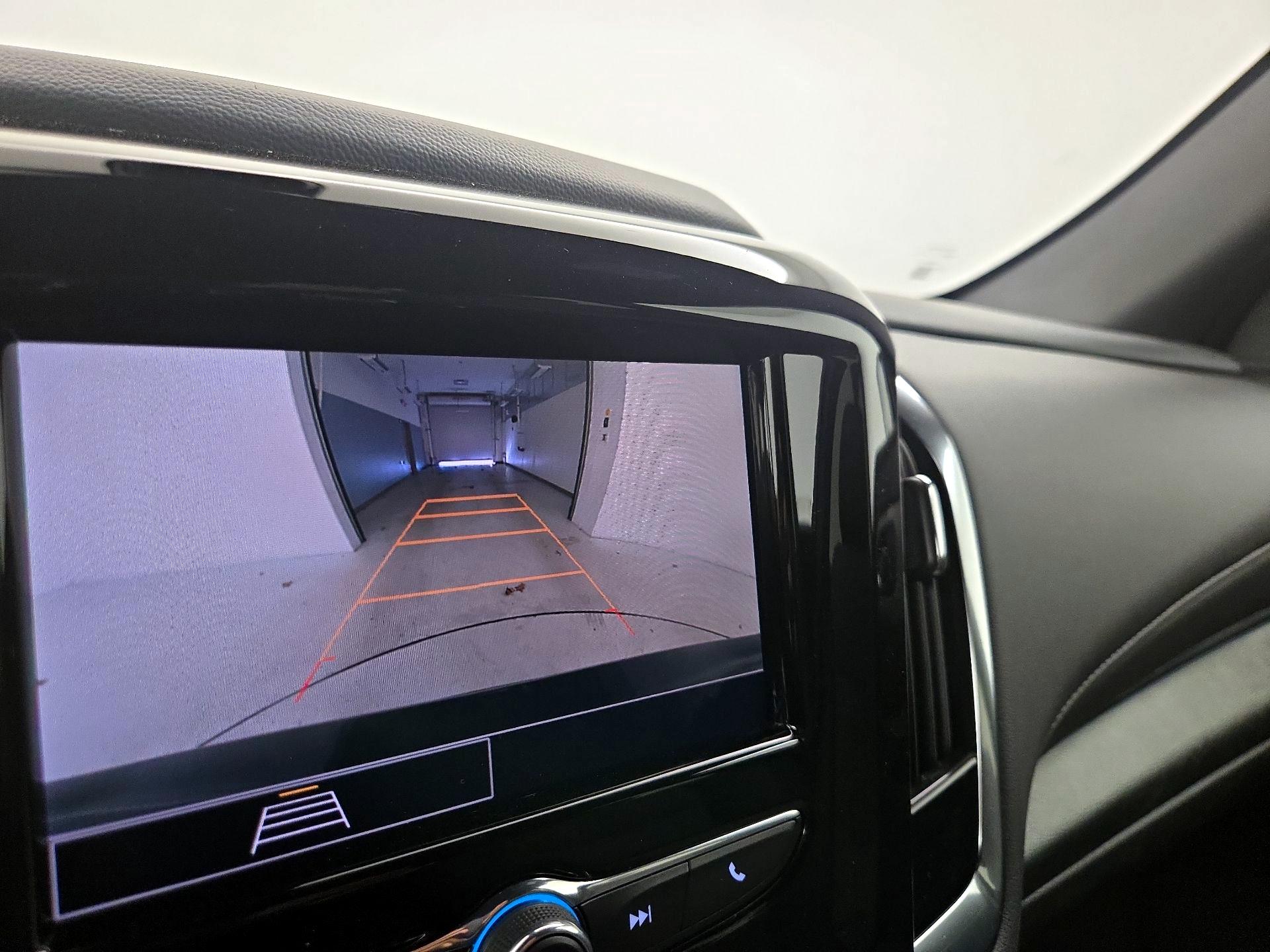 Thumbnail: 2023 Chevrolet Traverse - 14