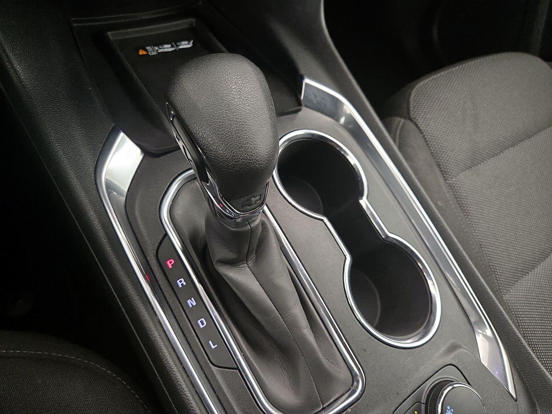 Thumbnail: 2023 Chevrolet Traverse - 17