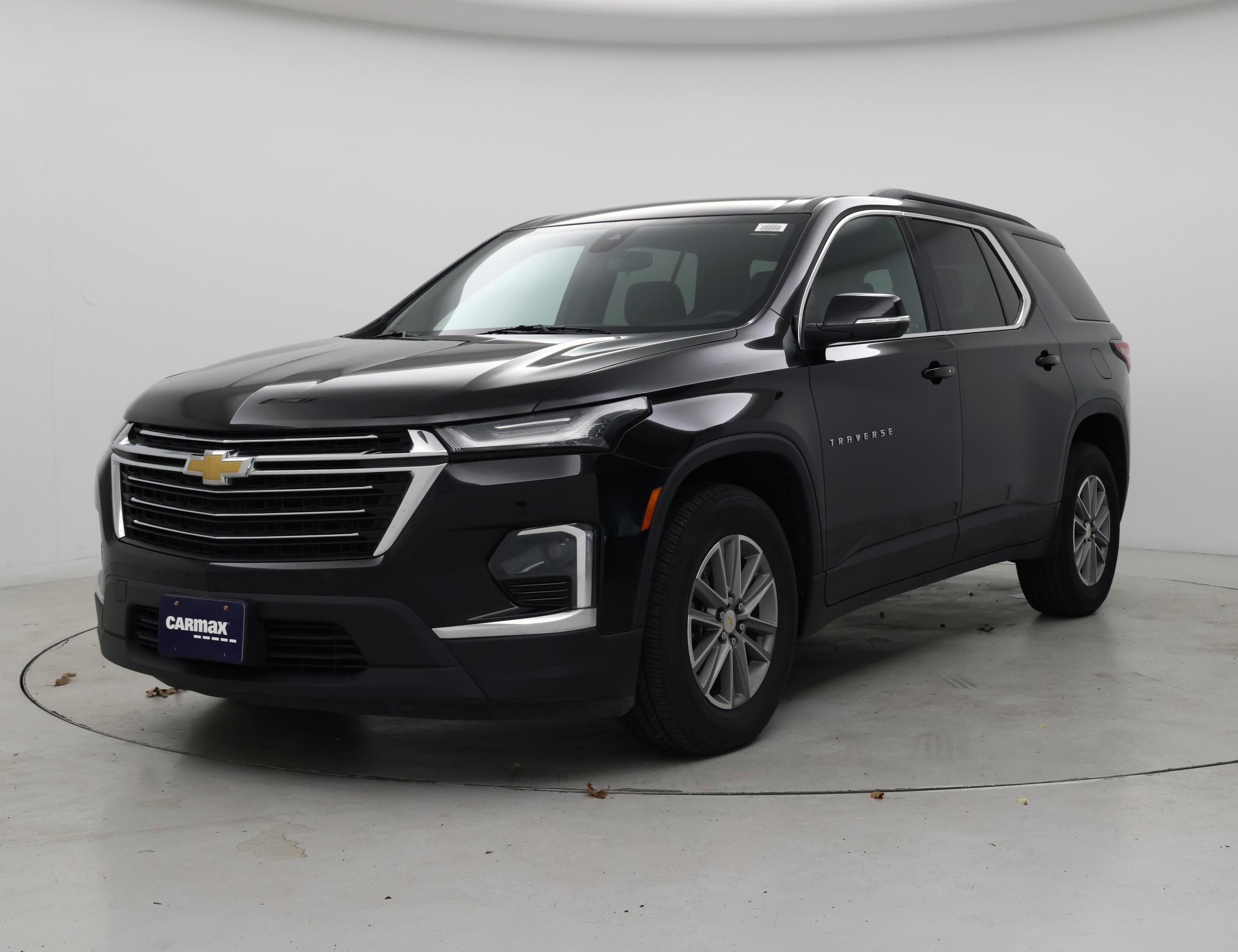 Thumbnail: 2023 Chevrolet Traverse - 4