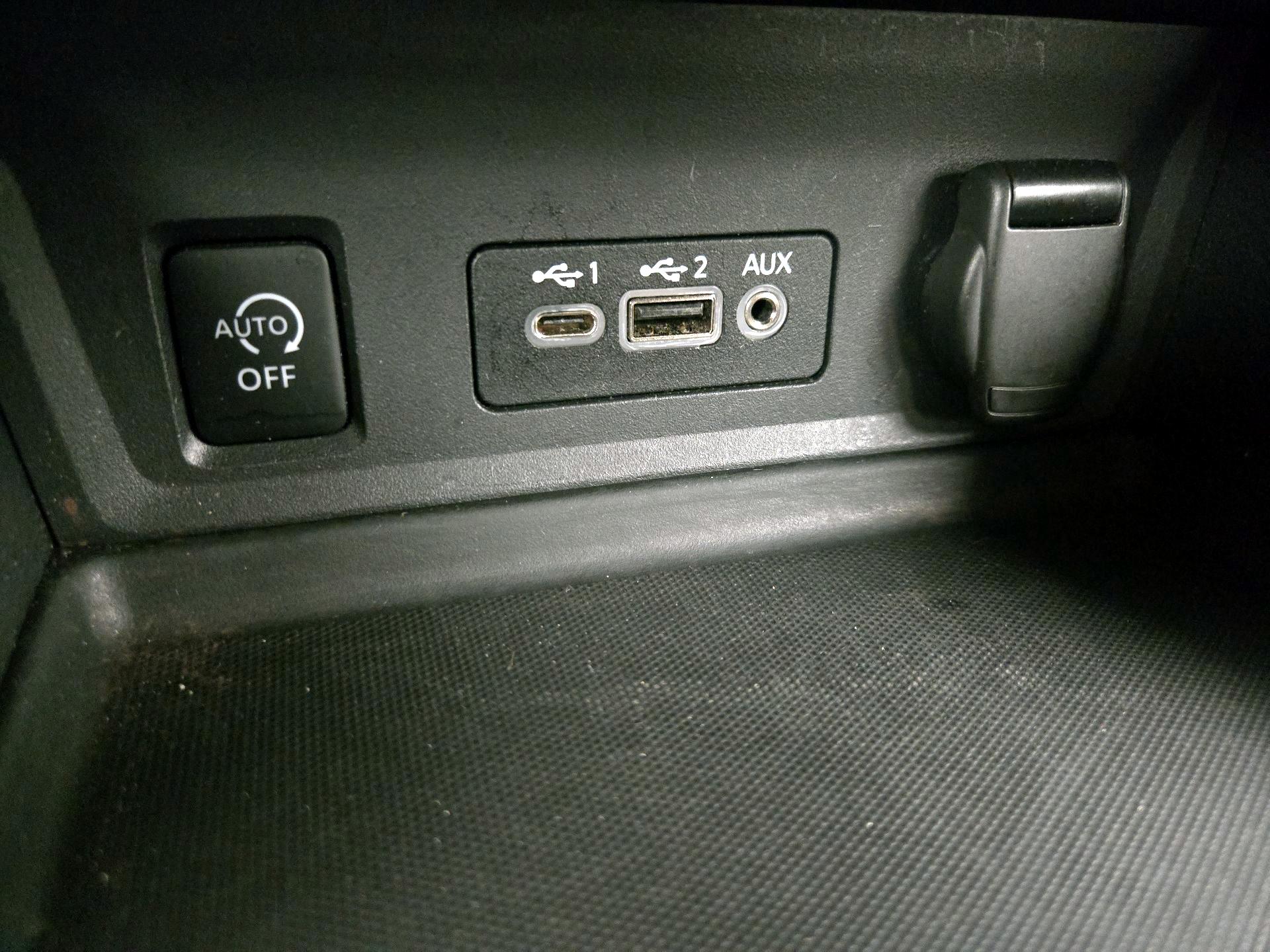 Thumbnail: 2024 Nissan Sentra - 18