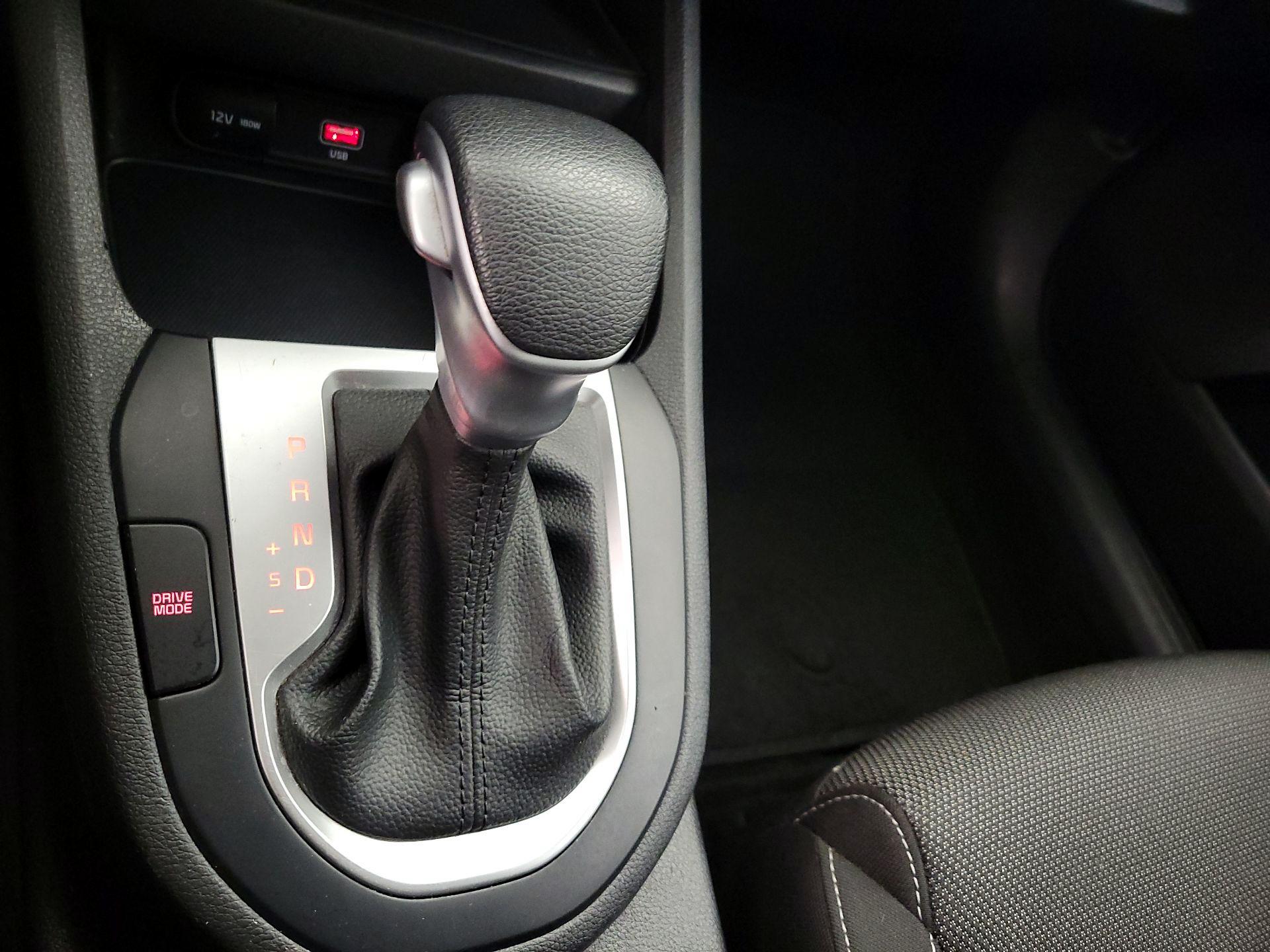 Thumbnail: 2023 Kia Forte - 17