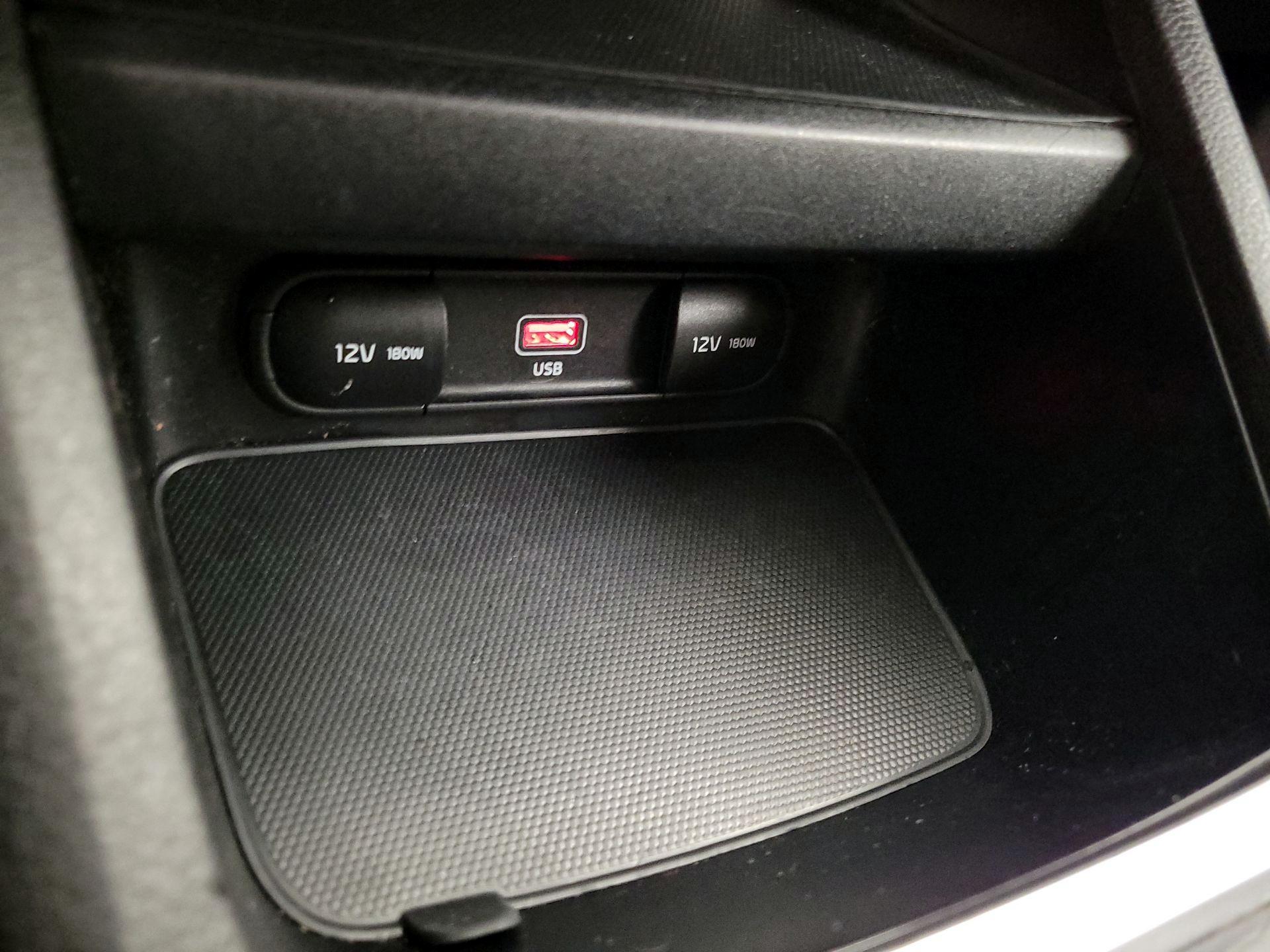 Thumbnail: 2023 Kia Forte - 18