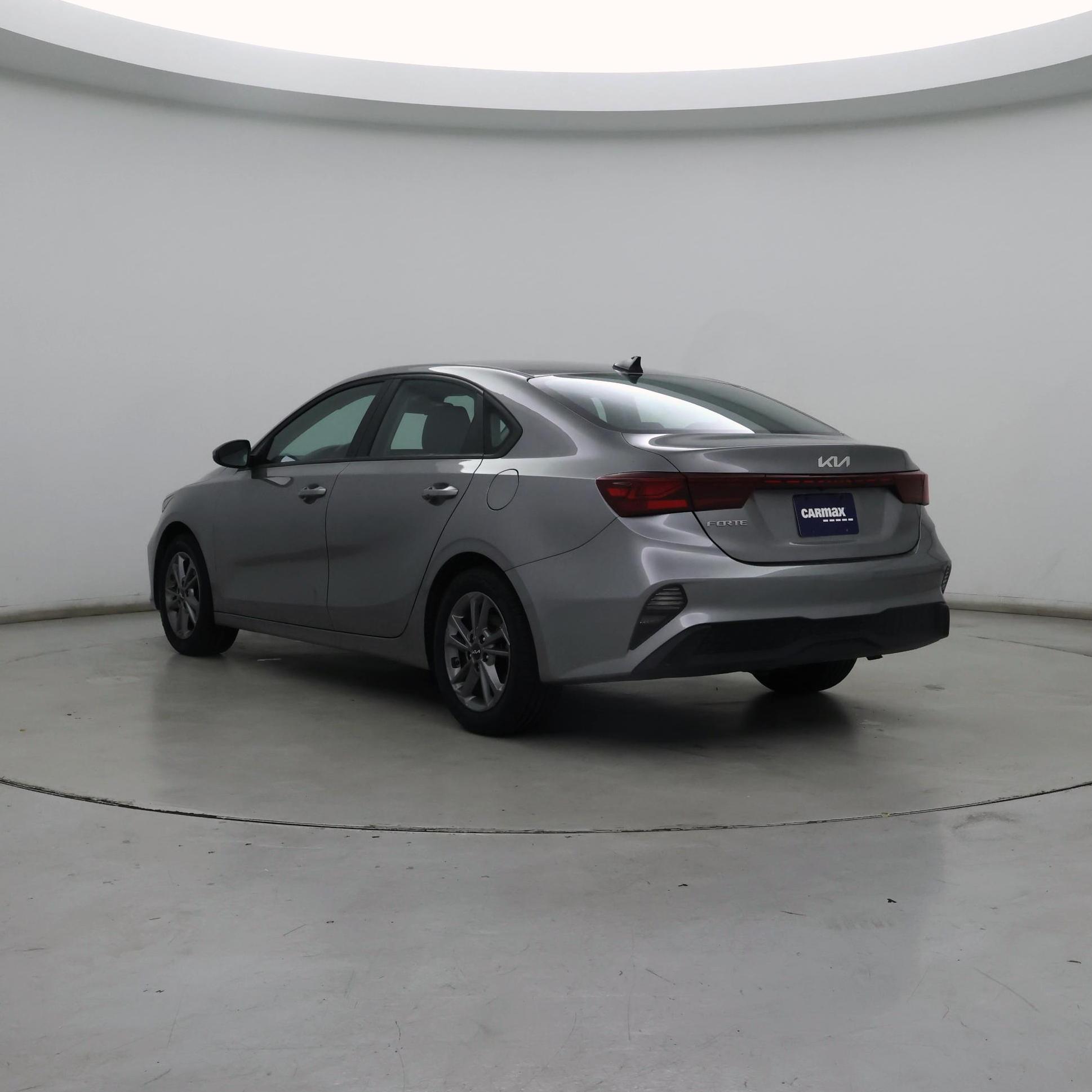 Thumbnail: 2023 Kia Forte - 2