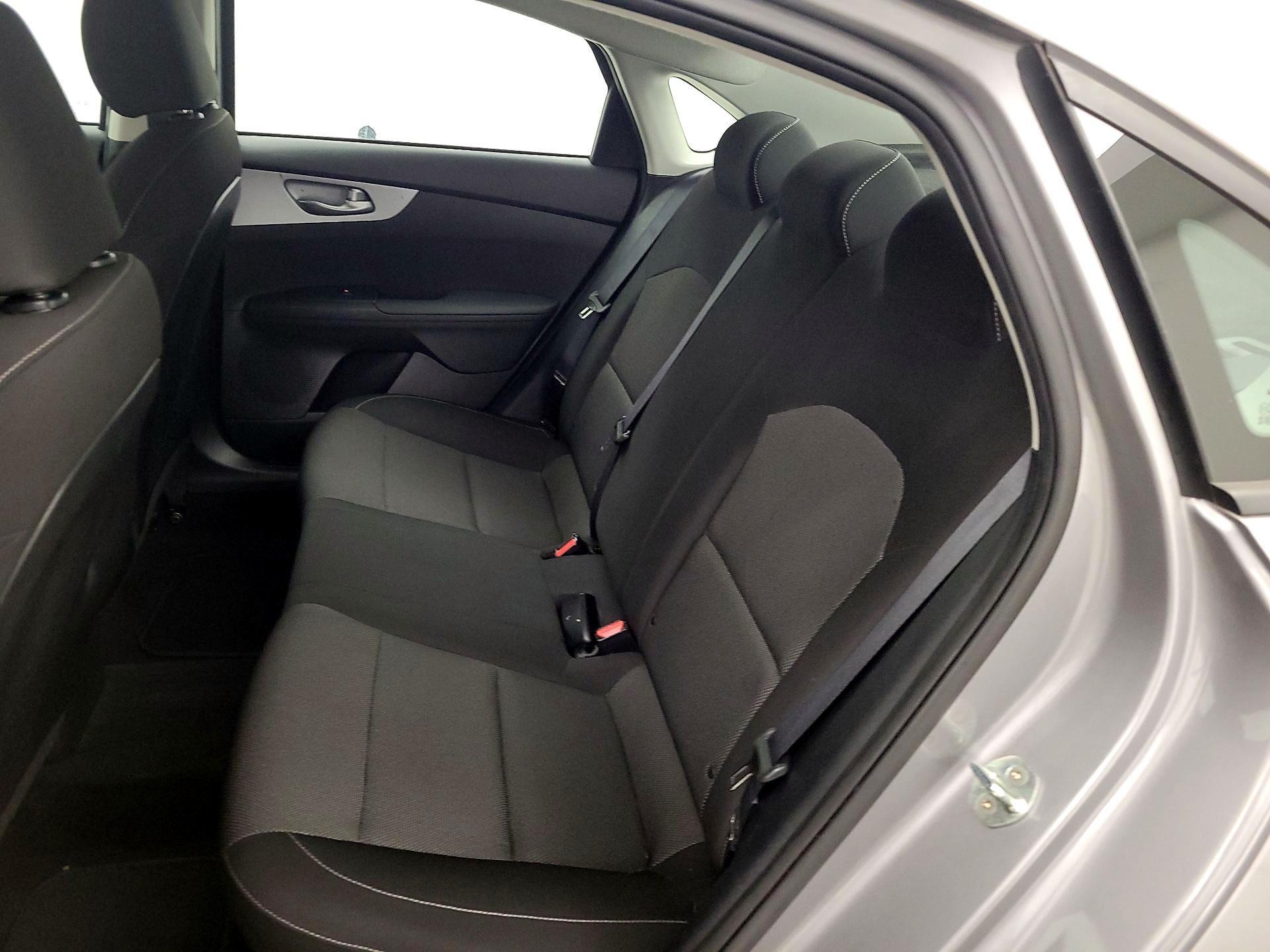 Thumbnail: 2023 Kia Forte - 19