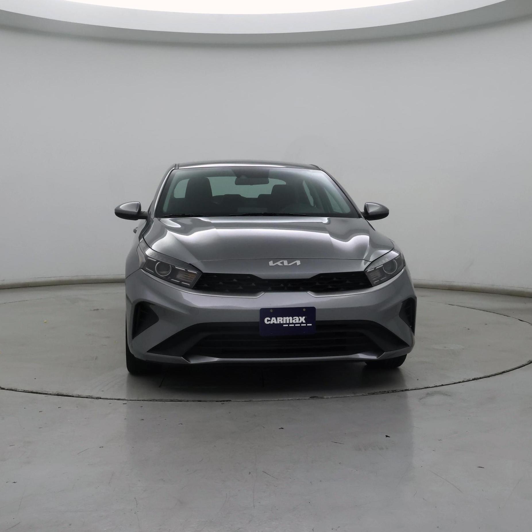 Thumbnail: 2023 Kia Forte - 5