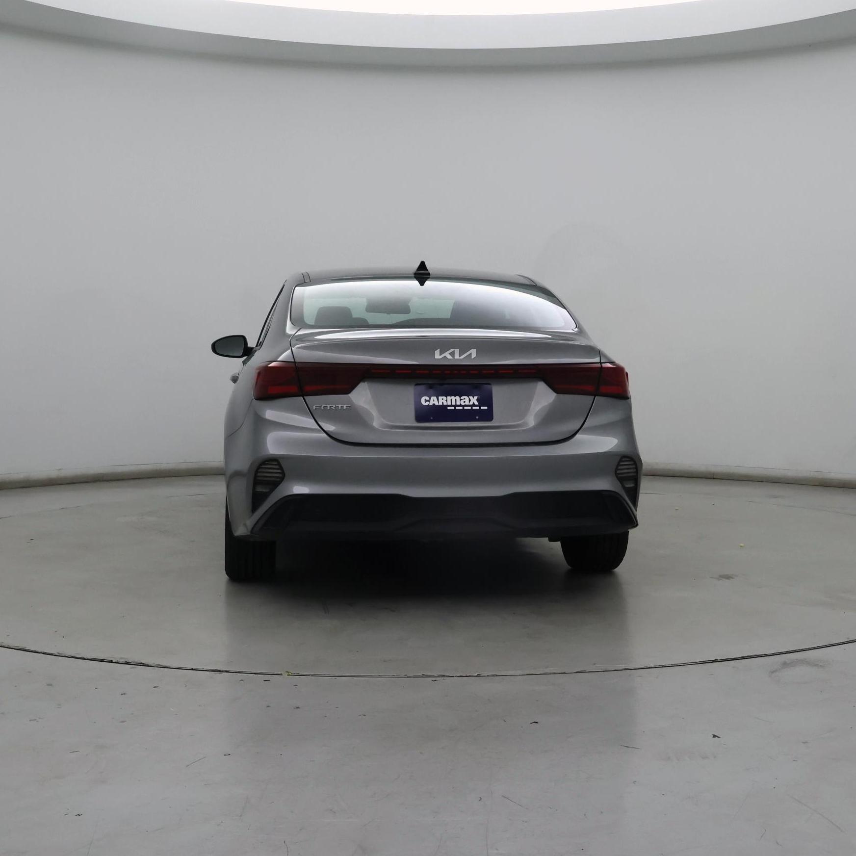 Thumbnail: 2023 Kia Forte - 6