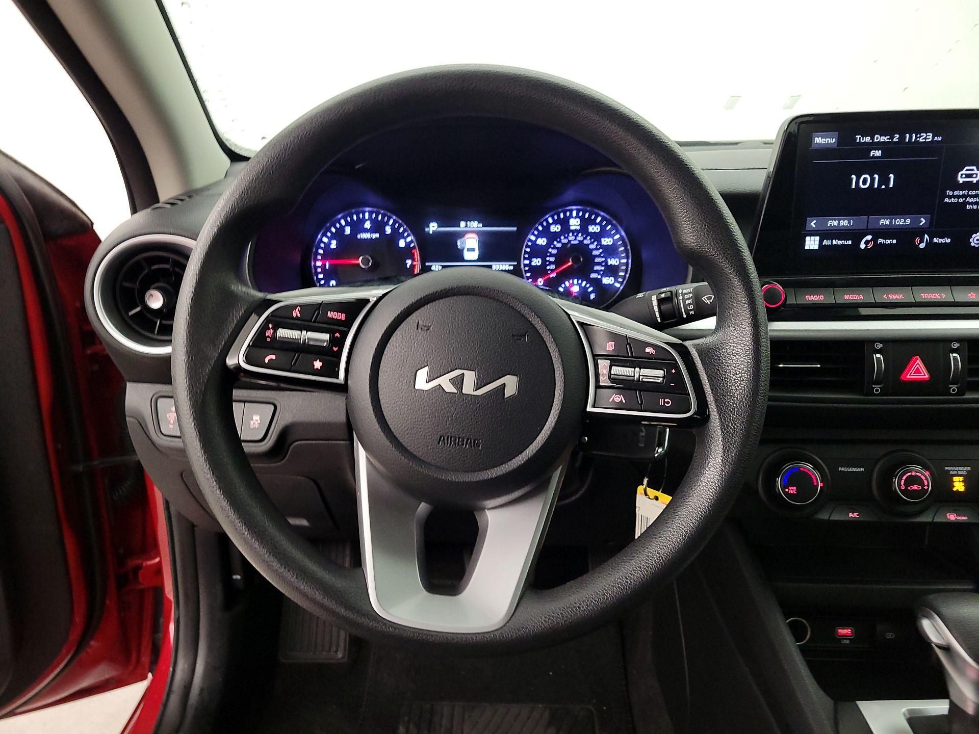 Thumbnail: 2024 Kia Forte - 10